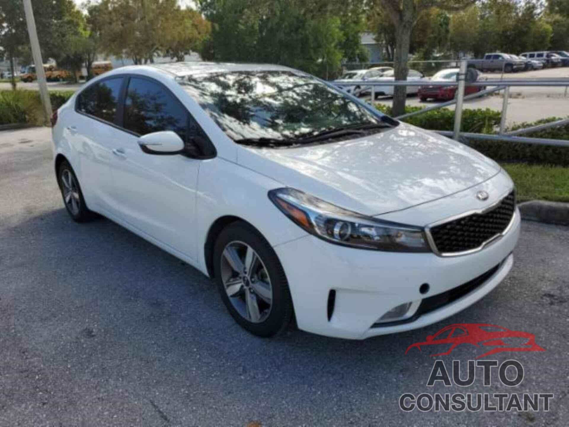 KIA FORTE 2018 - 3KPFL4A75JE198104