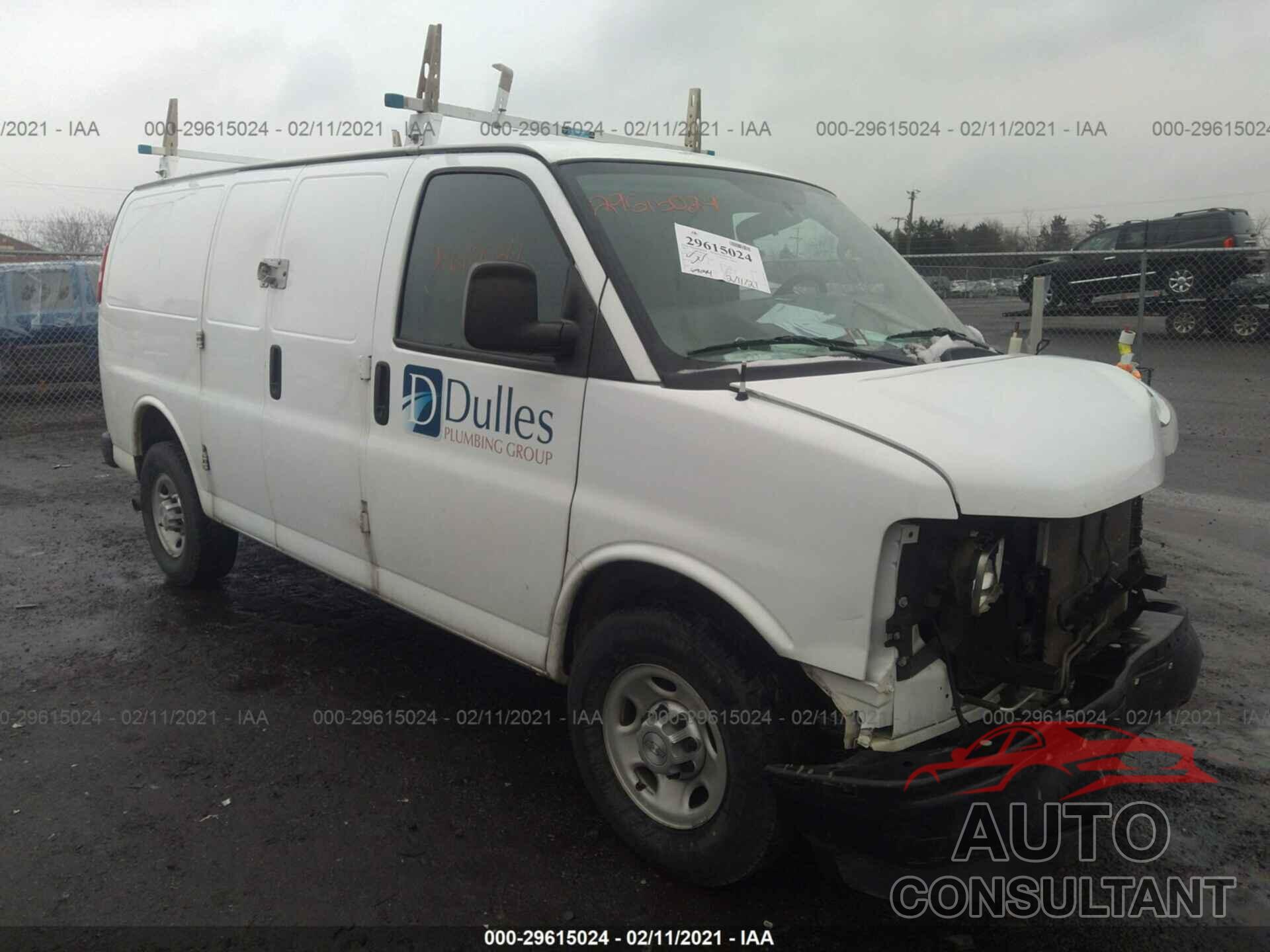 CHEVROLET EXPRESS CARGO VAN 2017 - 1GCWGAFF7H1119354