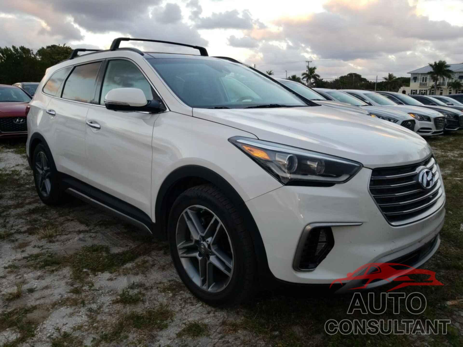 HYUNDAI SANTA FE 2017 - KM8SR4HF1HU249230