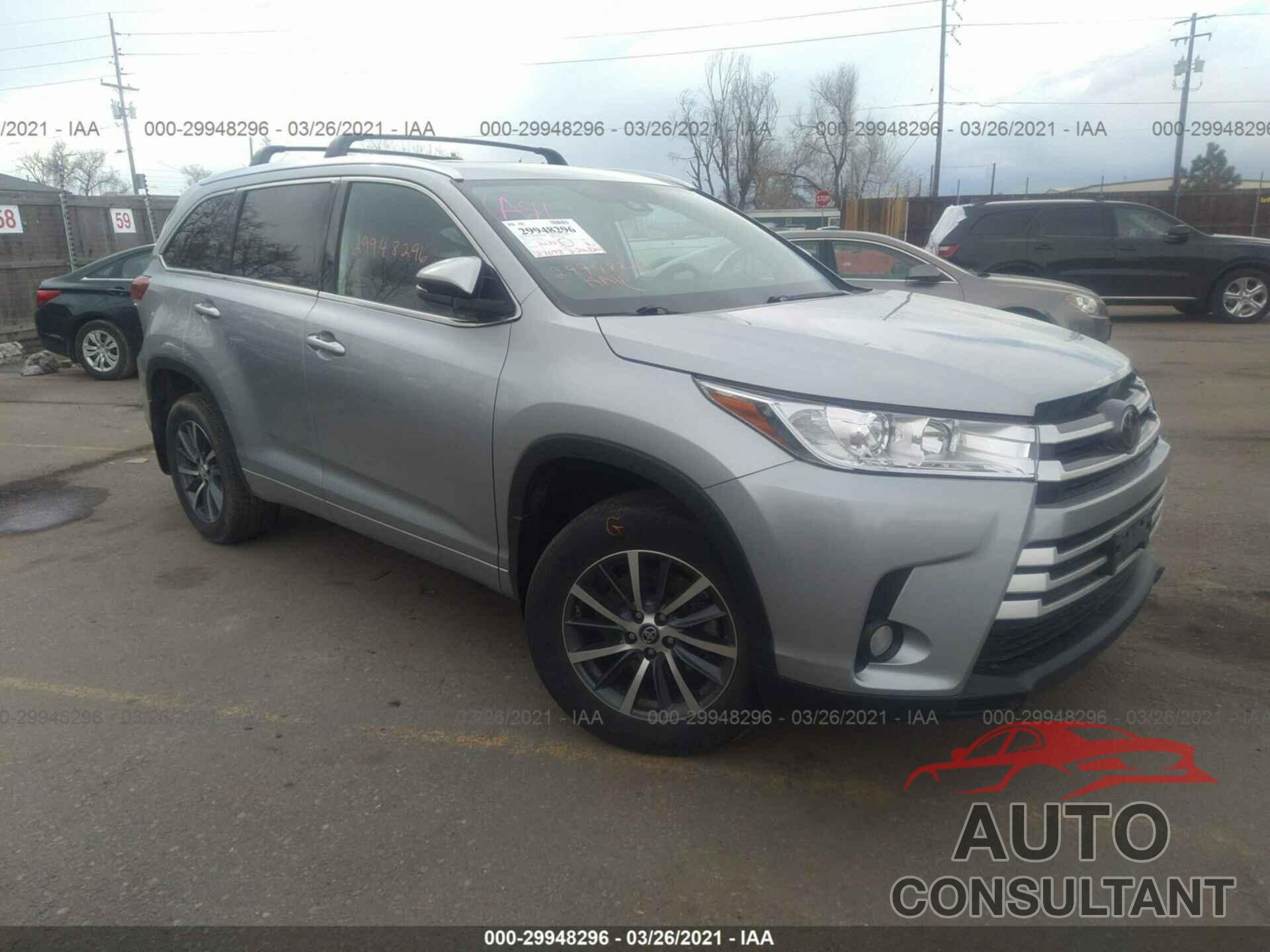 TOYOTA HIGHLANDER 2018 - 5TDJZRFH6JS491927