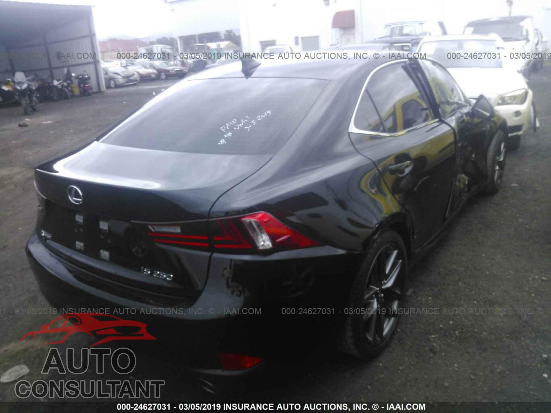 LEXUS IS 2015 - JTHBF1D26F5053529