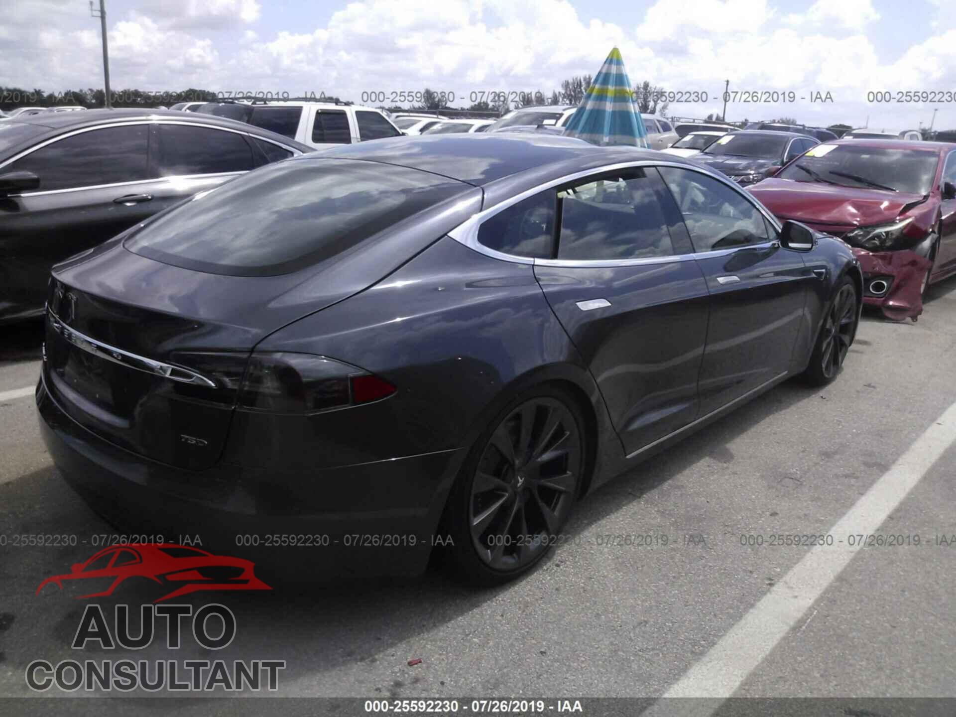 TESLA MODEL S 2018 - 5YJSA1E21JF294954