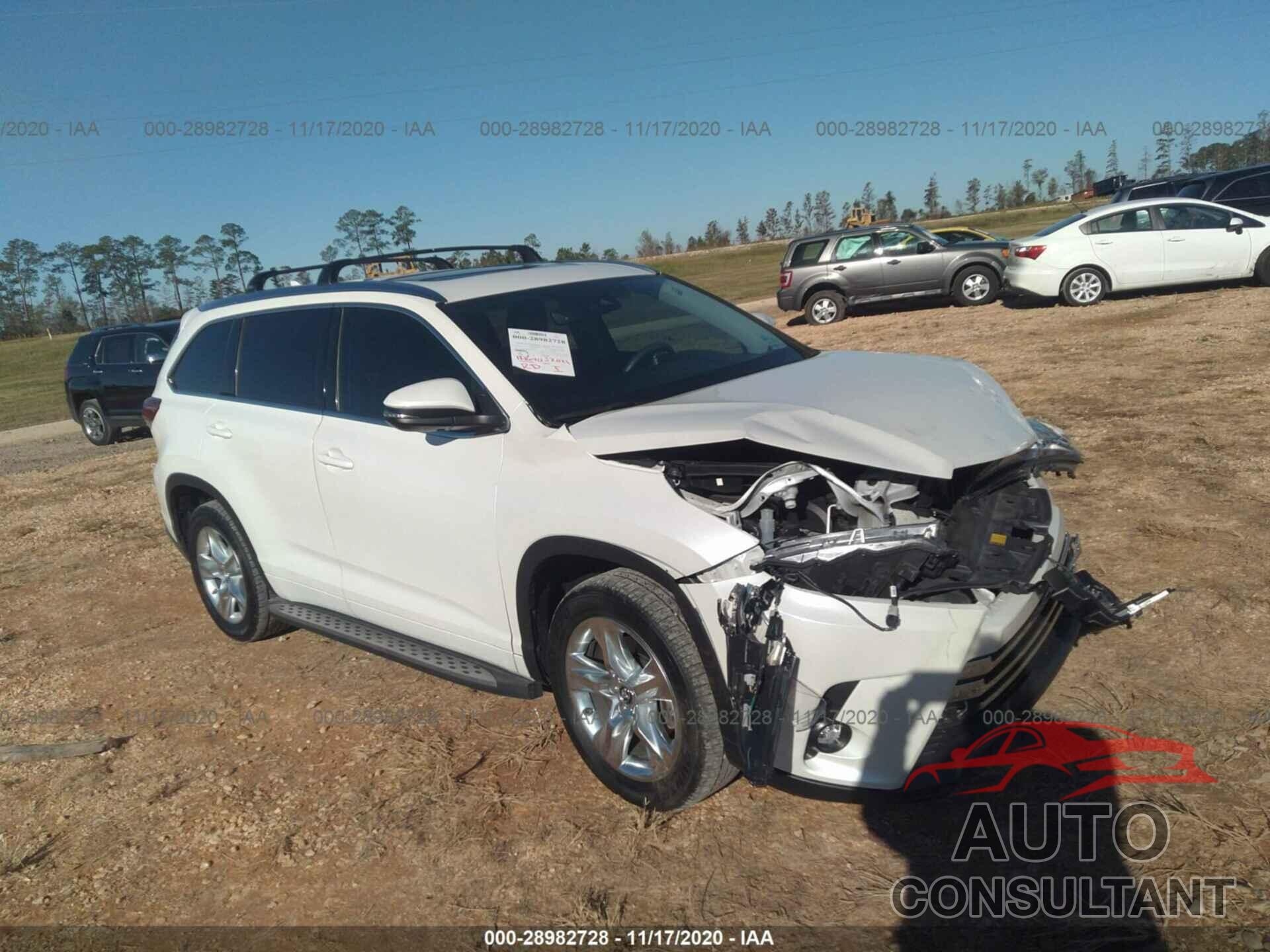 TOYOTA HIGHLANDER 2019 - 5TDYZRFH6KS300636