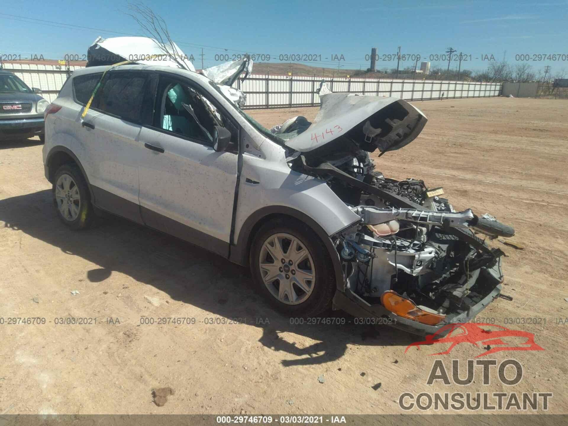 FORD ESCAPE 2016 - 1FMCU0F75GUA84143