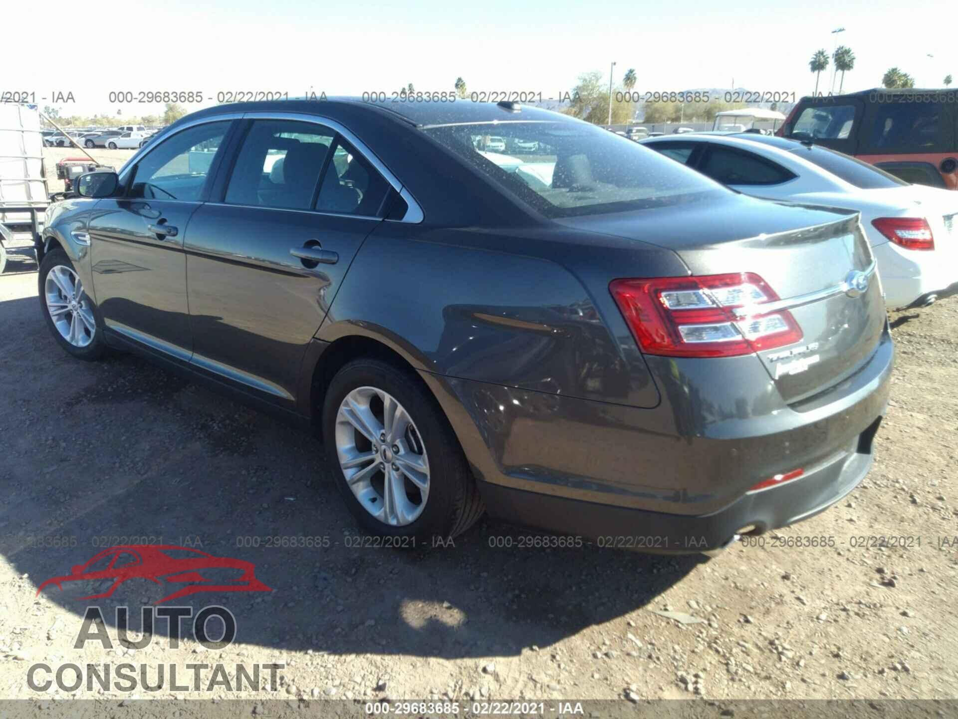 FORD TAURUS 2017 - 1FAHP2E89HG114791