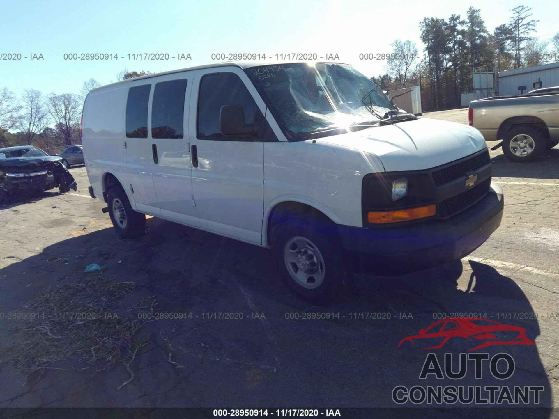 CHEVROLET EXPRESS CARGO VAN 2017 - 1GCWGAFF9H1347873