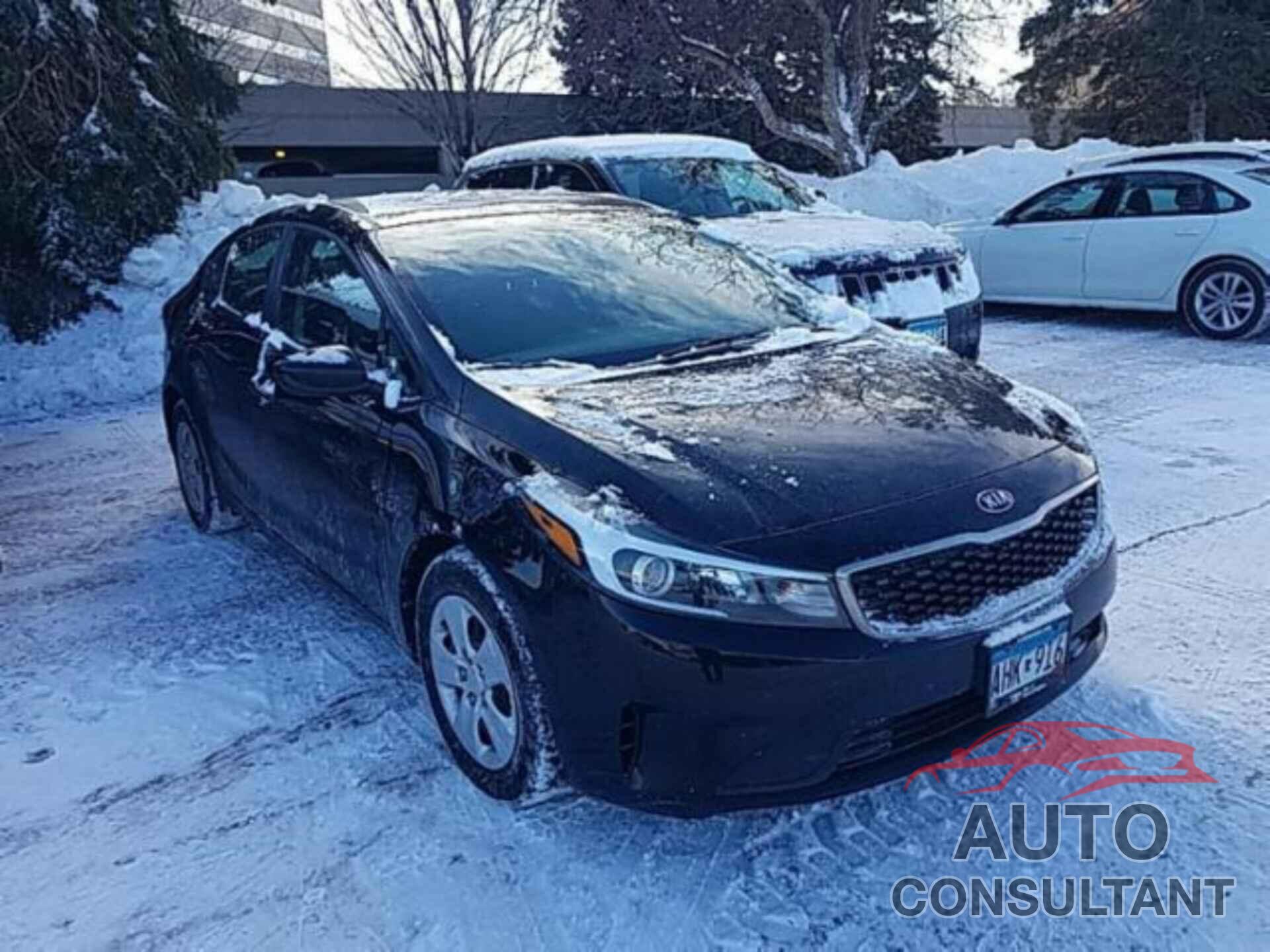 KIA FORTE 2018 - 3KPFK4A7XJE218611