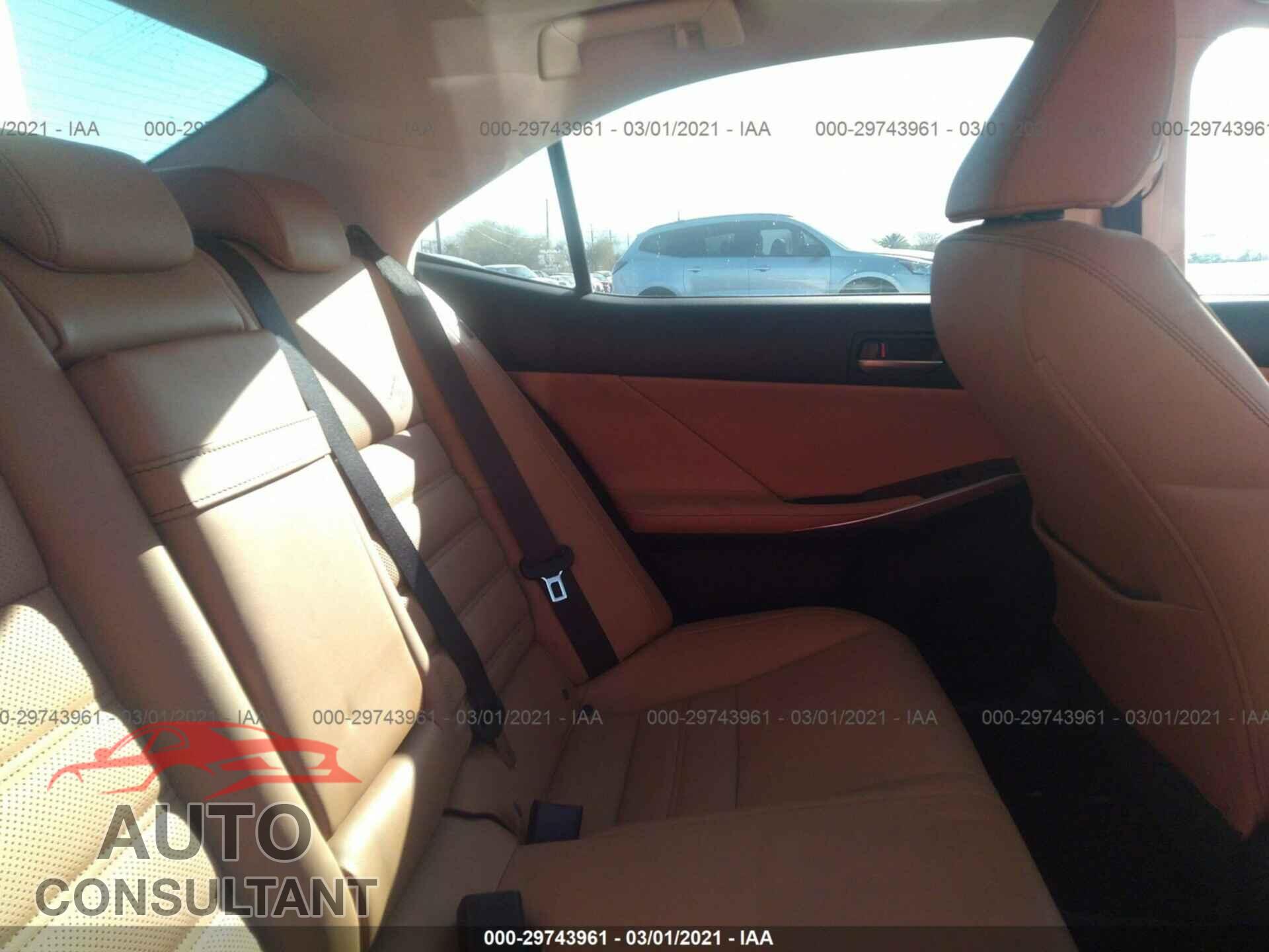 LEXUS IS 2017 - JTHBE1D25H5030622