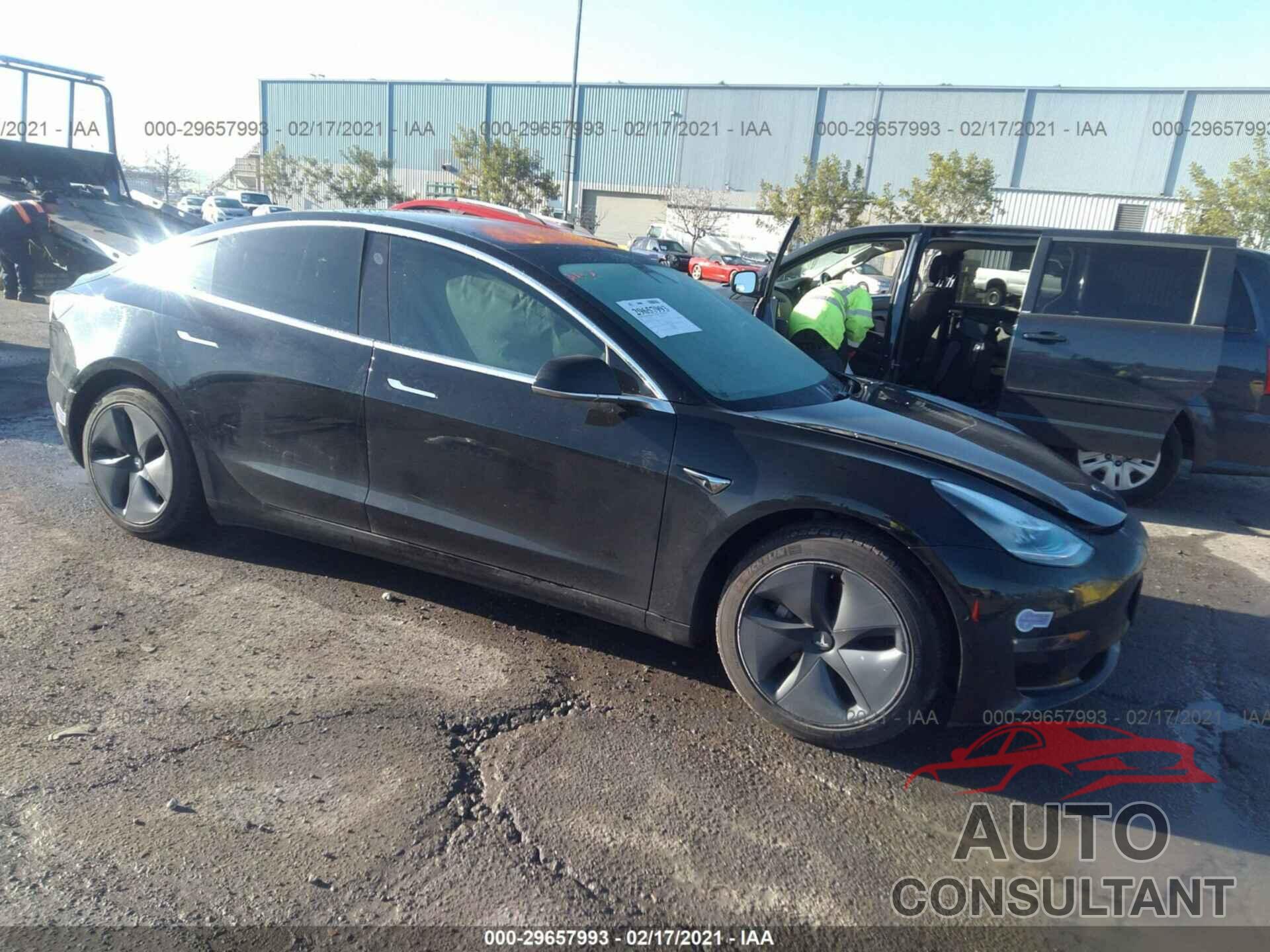 TESLA MODEL 3 2018 - 5YJ3E1EA8JF058589