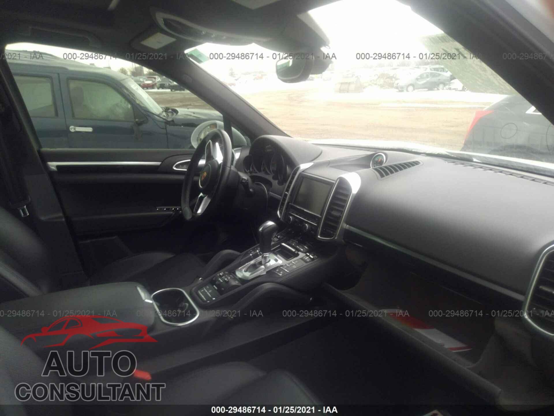 PORSCHE CAYENNE 2016 - WP1AB2A26GLA92393
