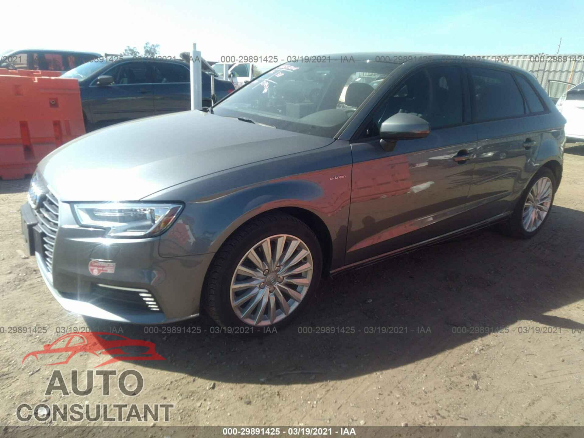AUDI A3 SPORTBACK E-TRON 2017 - WAUUPBFF0HA042174