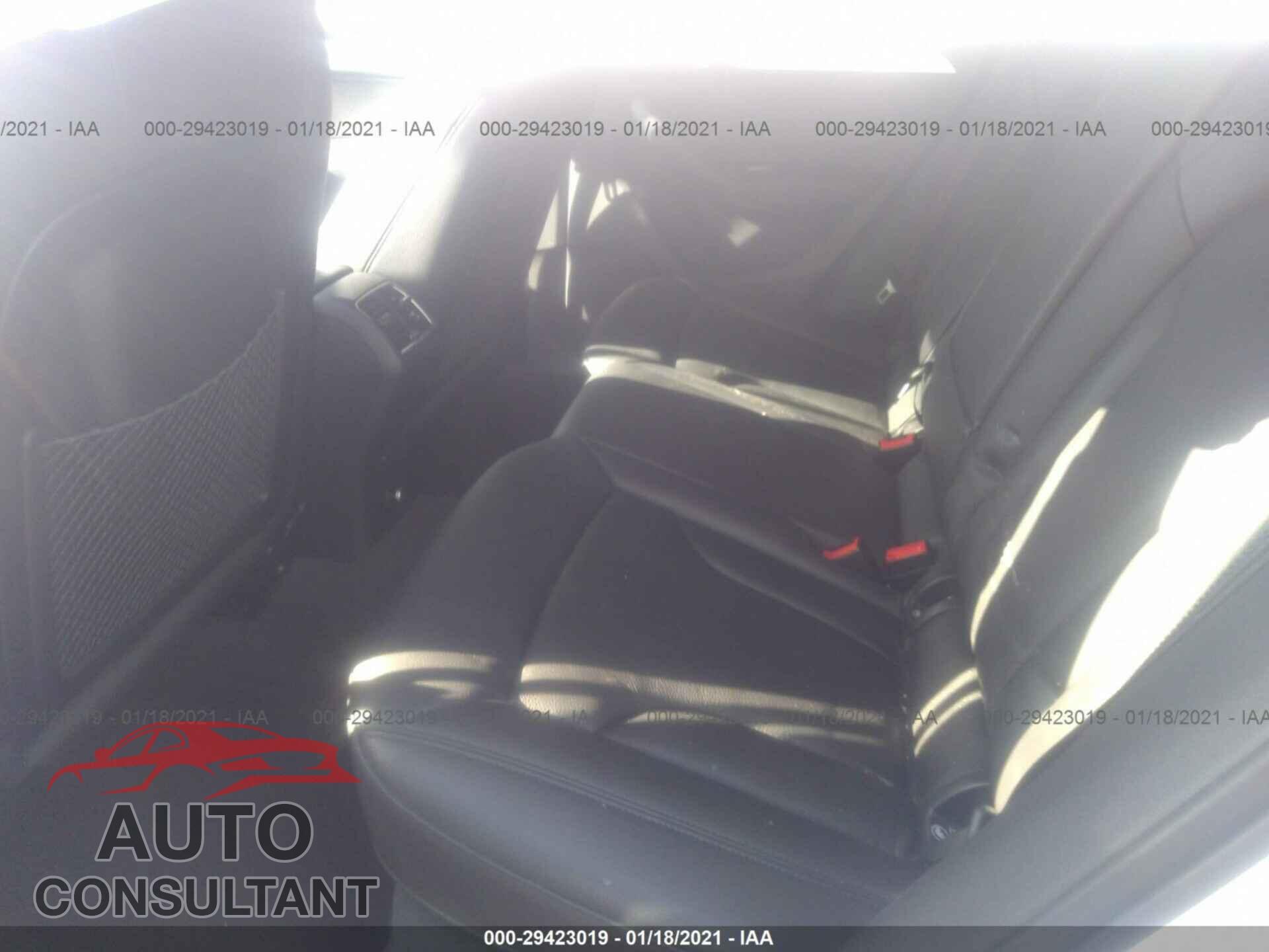 AUDI Q3 2017 - WA1BCCFS2HR012453