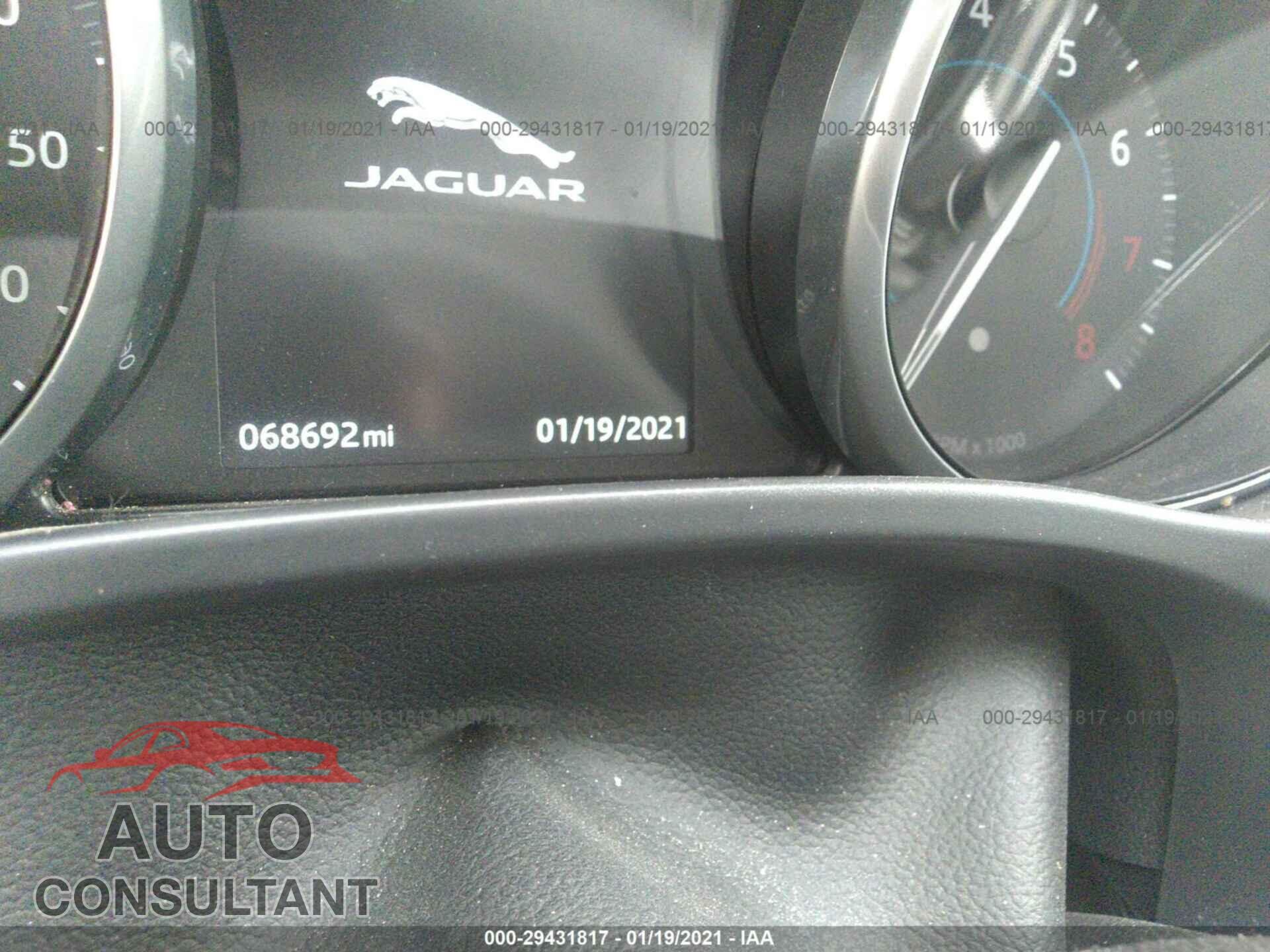 JAGUAR XE 2017 - SAJAR4BG1HA978736