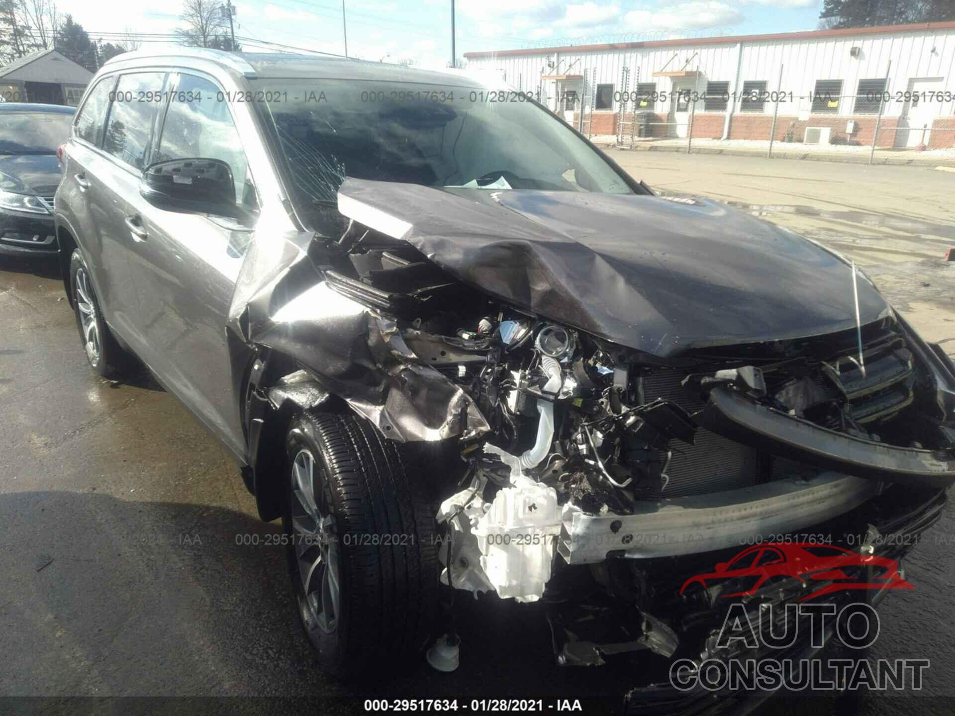 TOYOTA HIGHLANDER 2019 - 5TDJZRFH4KS603819