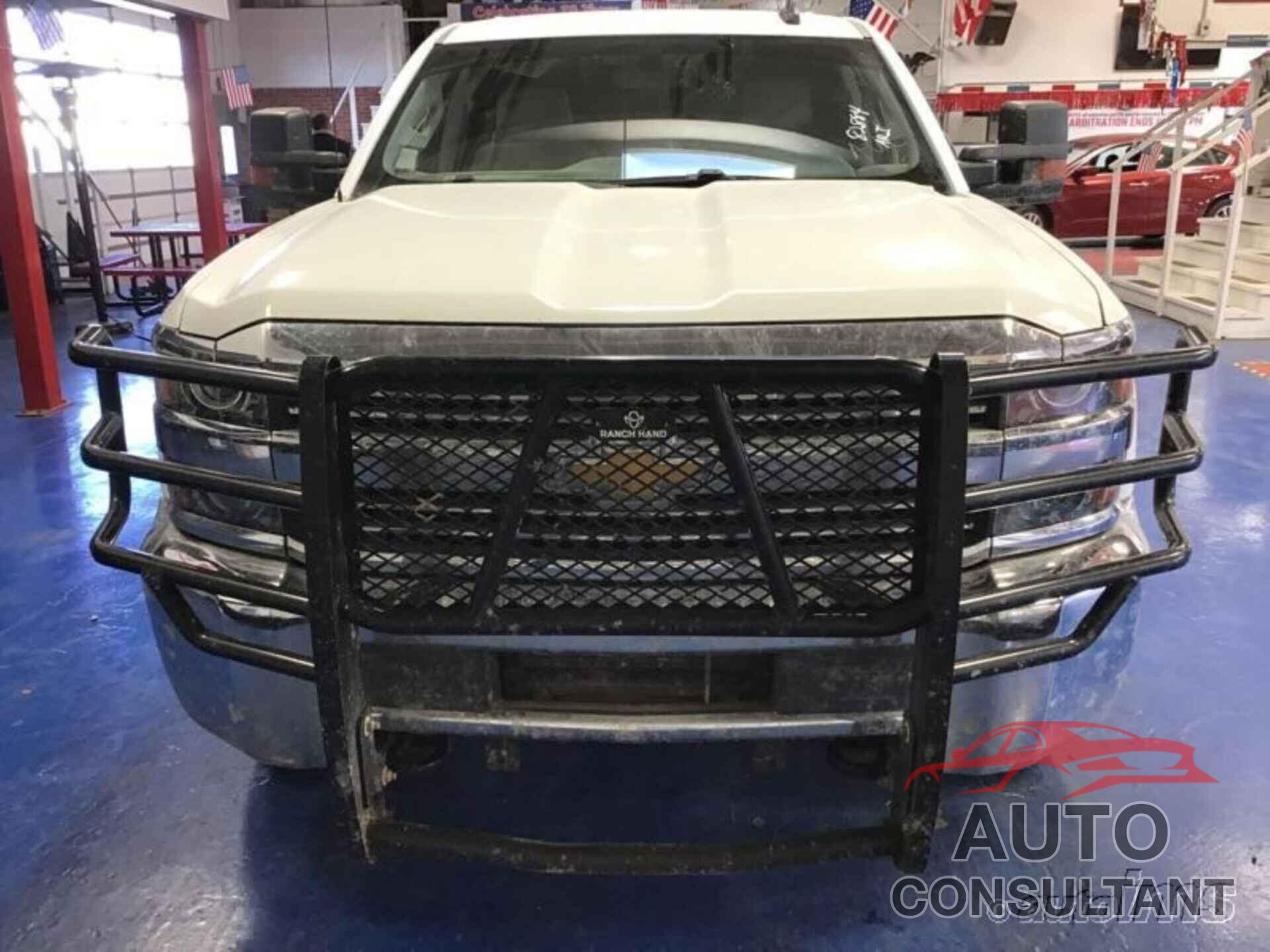 CHEVROLET SILVERADO 2500HD 2018 - 1GC2KVEG7JZ208931