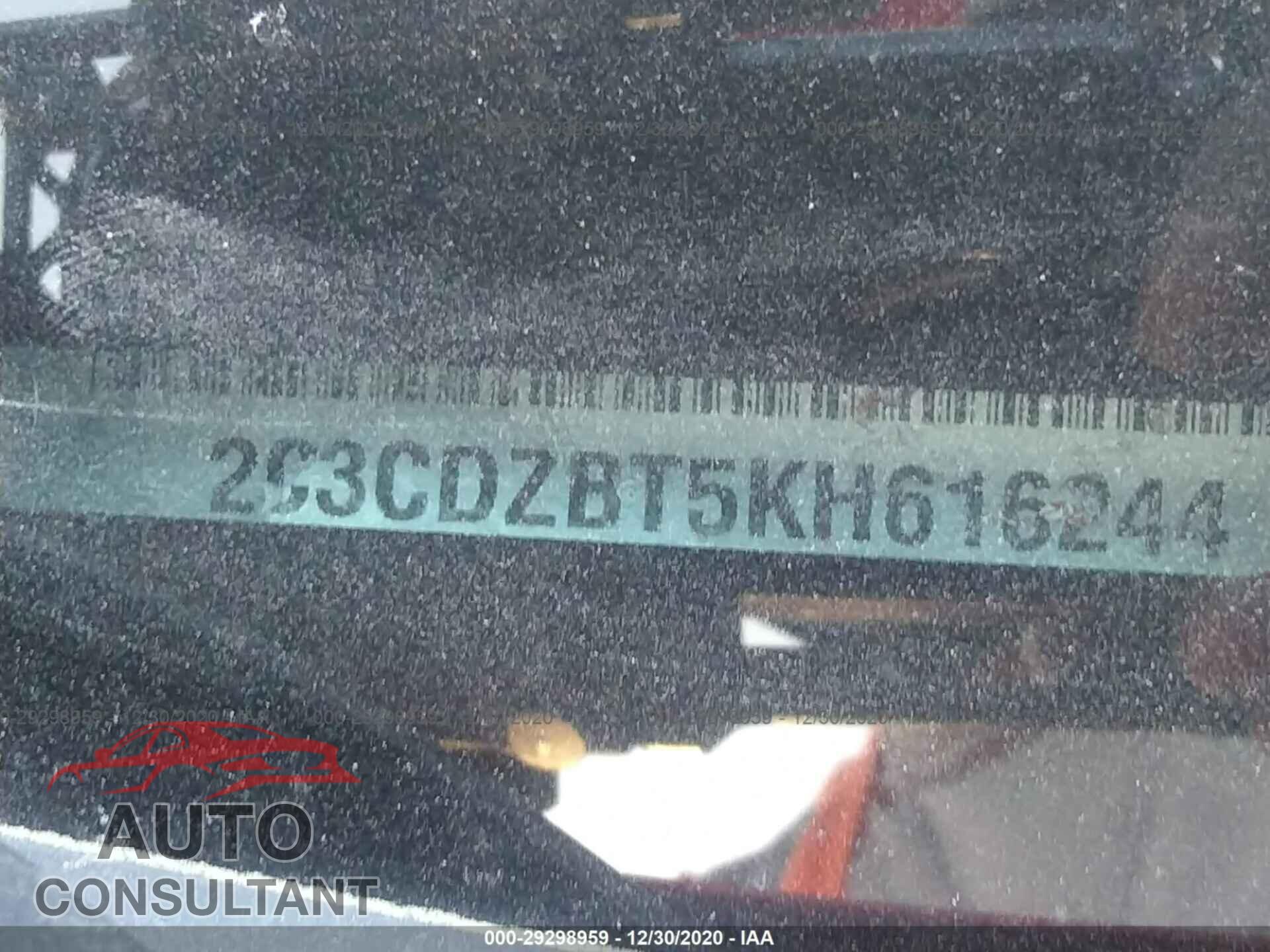 DODGE CHALLENGER 2019 - 2C3CDZBT5KH616244