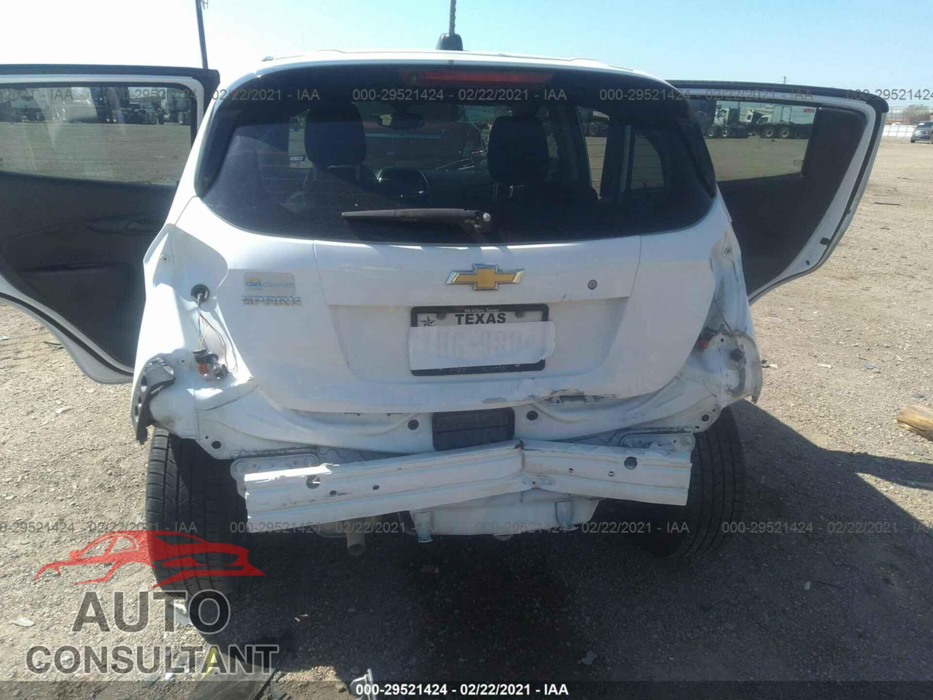 CHEVROLET SPARK 2017 - KL8CB6SA1HC828058