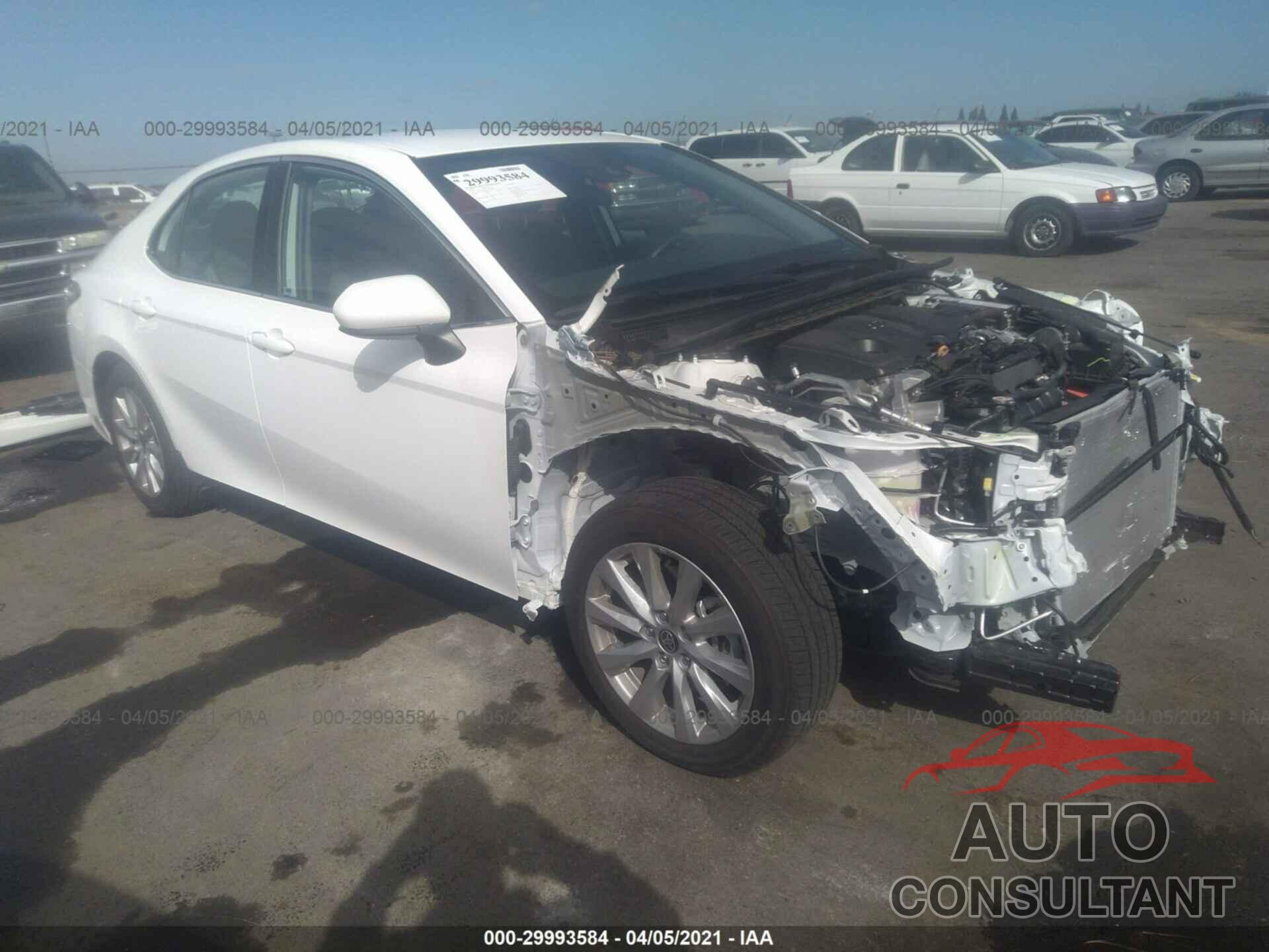TOYOTA CAMRY 2020 - 4T1C11AK7LU970288