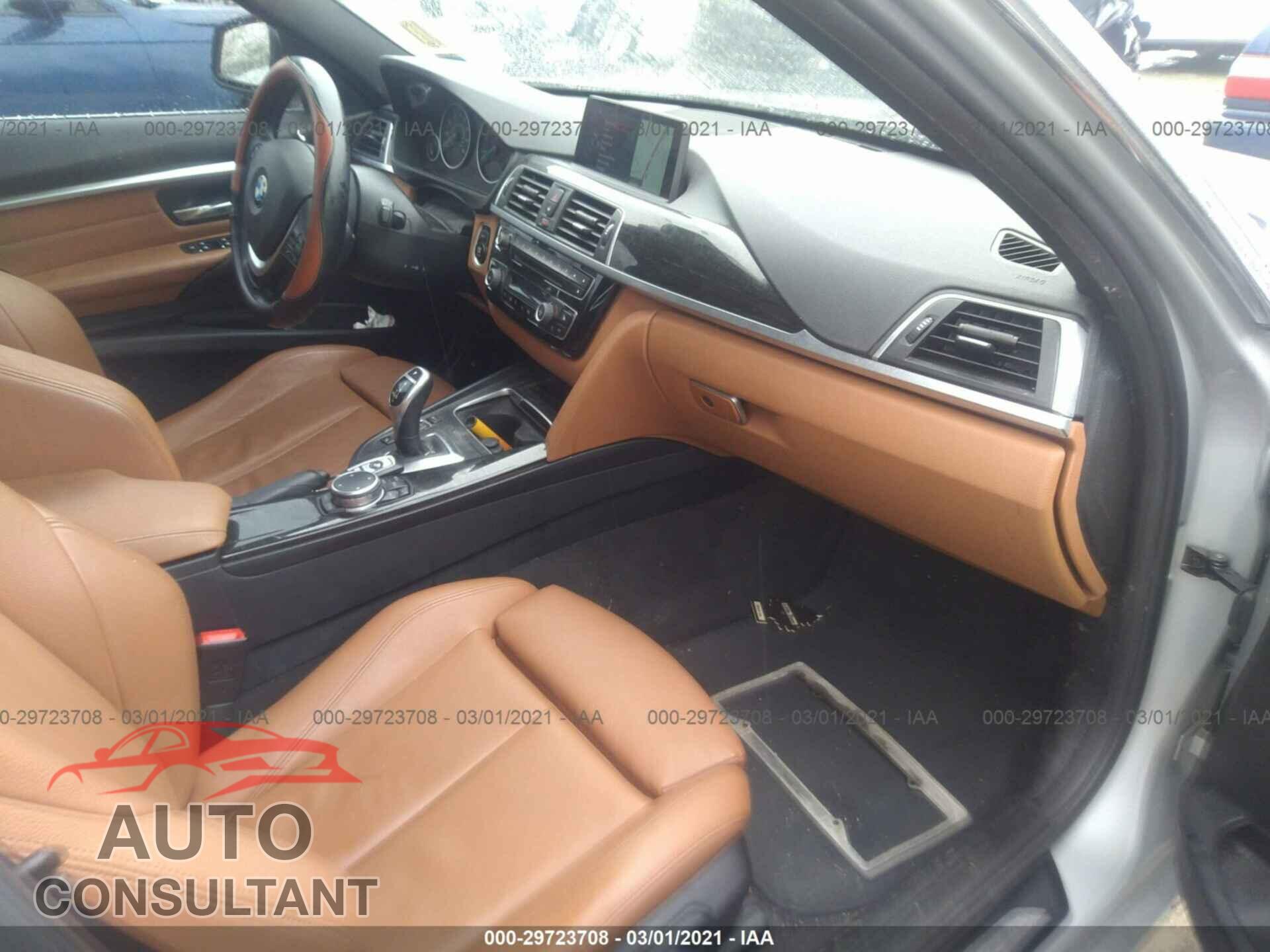 BMW 3 SERIES 2016 - WBA8E3G52GNU02281