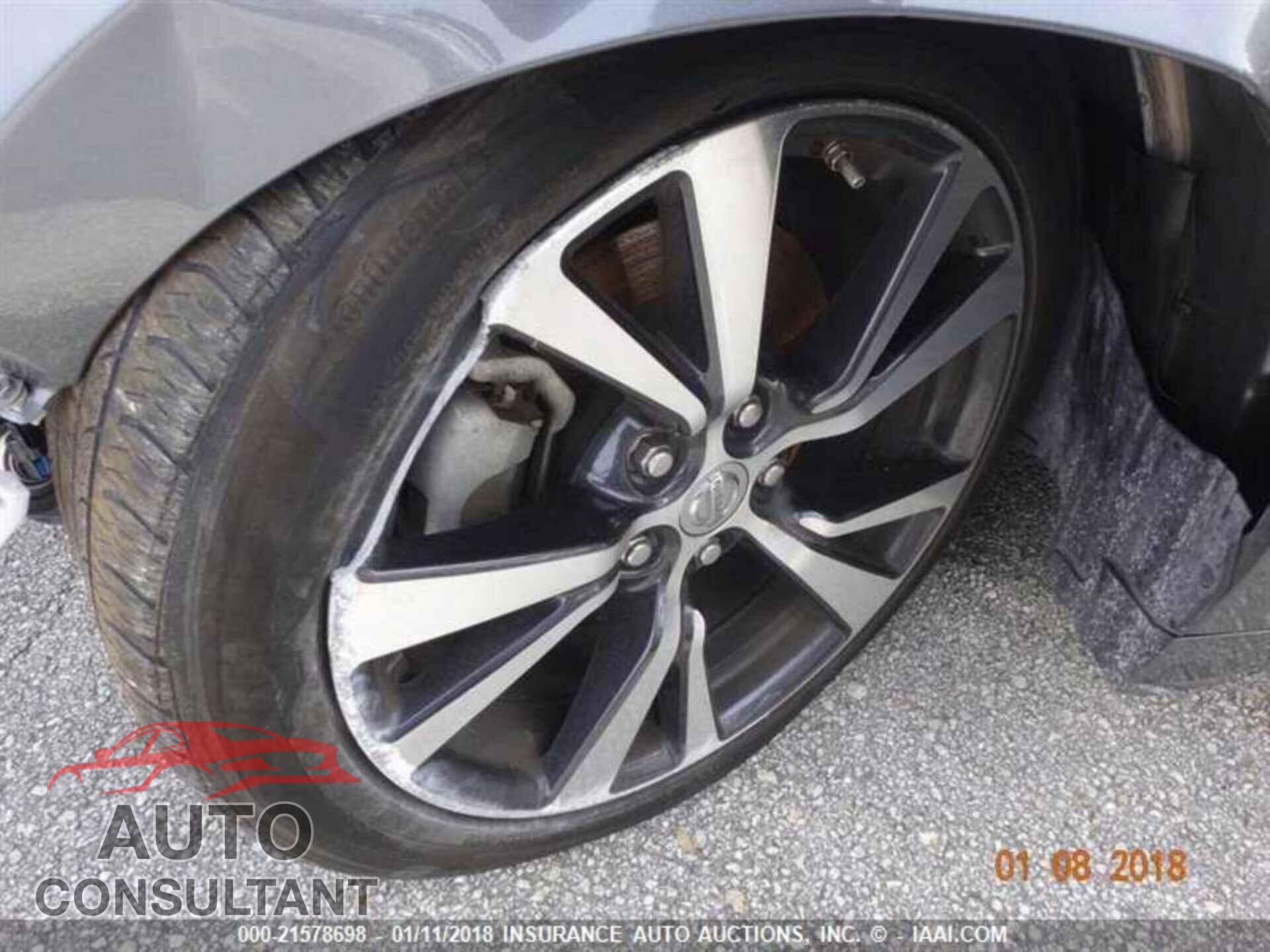 Nissan Maxima 2017 - 1N4AA6AP1HC393801