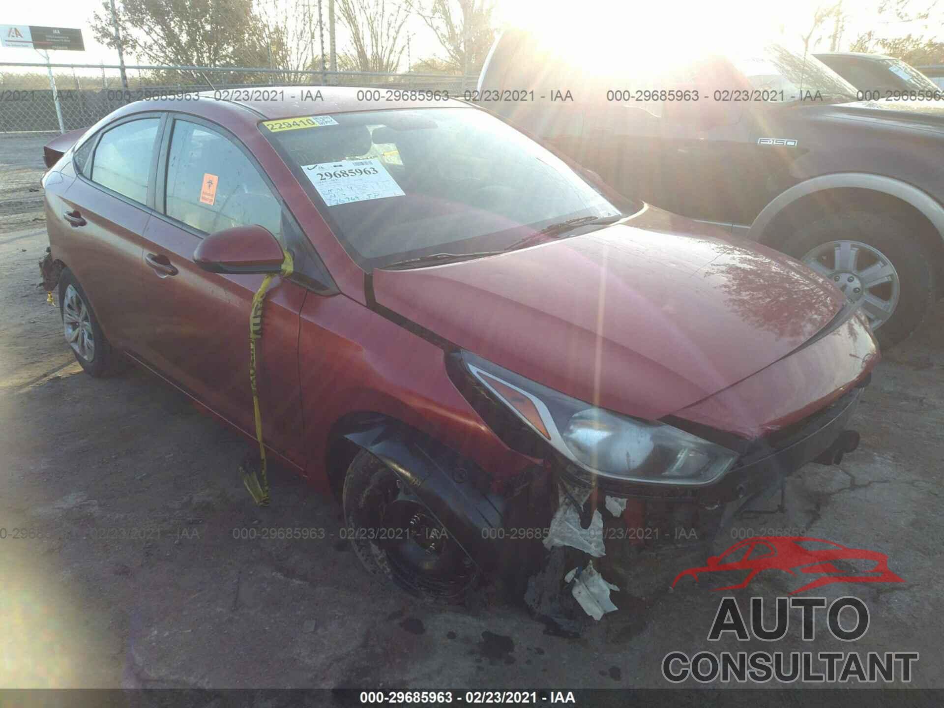 HYUNDAI ACCENT 2018 - 3KPC24A32JE013588