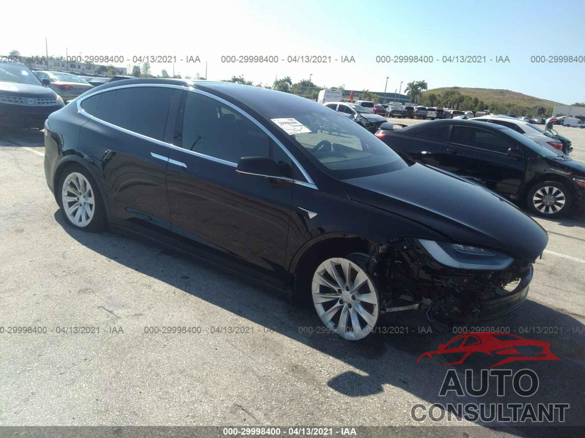 TESLA MODEL X 2021 - 5YJXCAE26MF323580