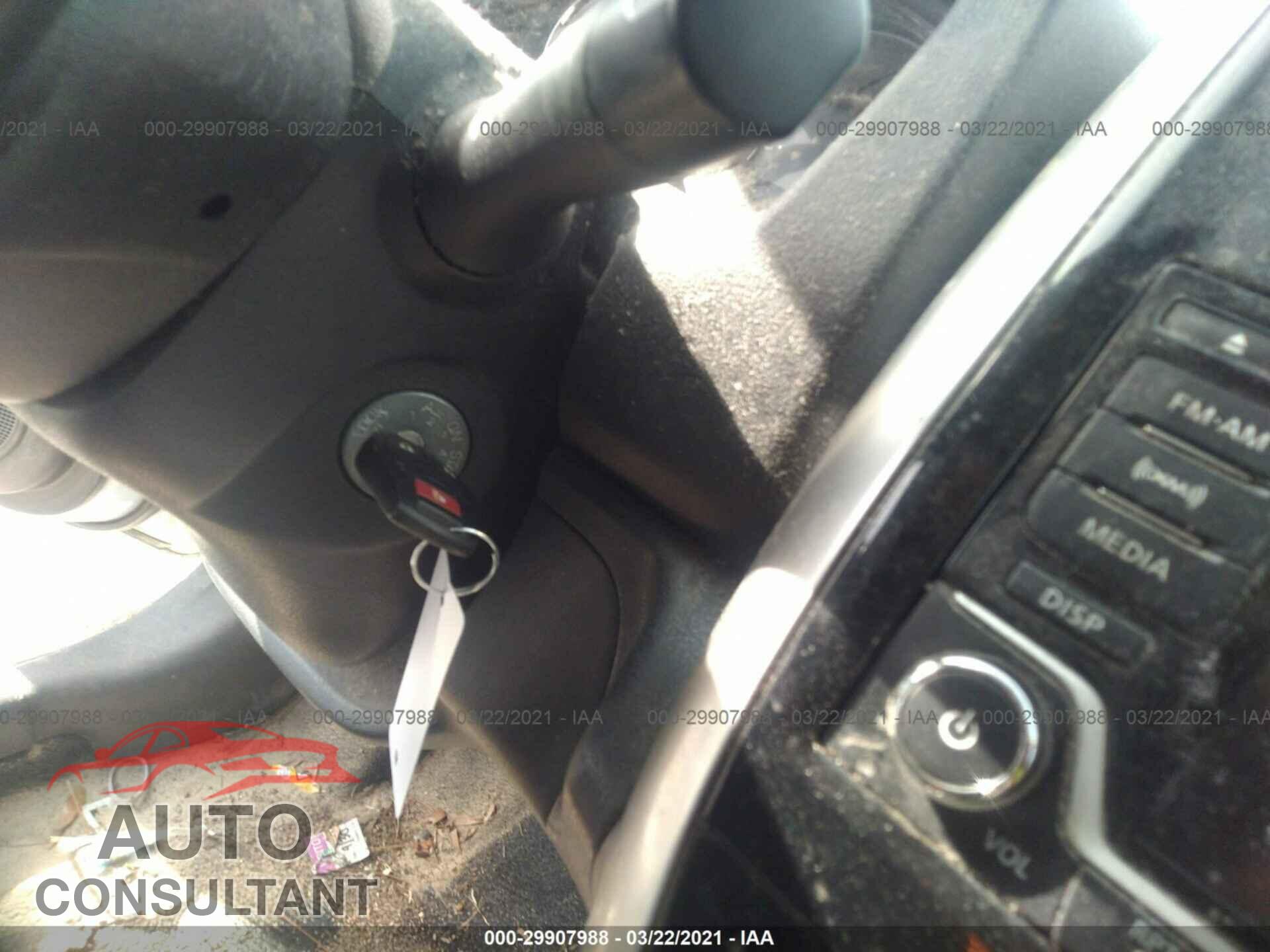 NISSAN VERSA NOTE 2016 - 3N1CE2CP8GL357994
