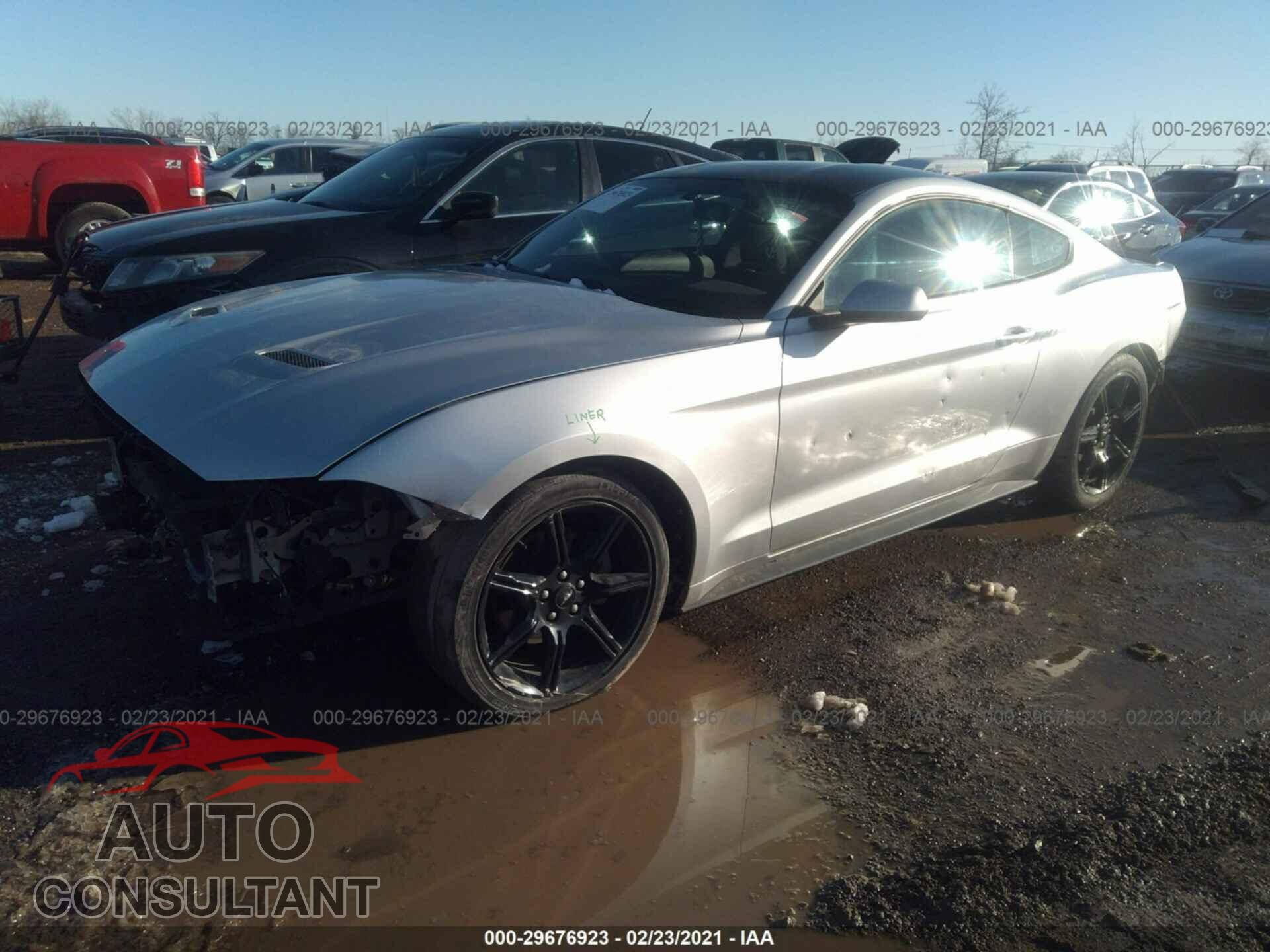 FORD MUSTANG 2019 - 1FA6P8TH3K5133644