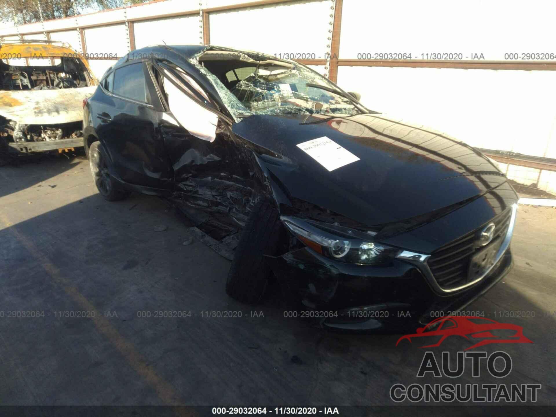 MAZDA MAZDA3 5-DOOR 2017 - 3MZBN1L78HM122474