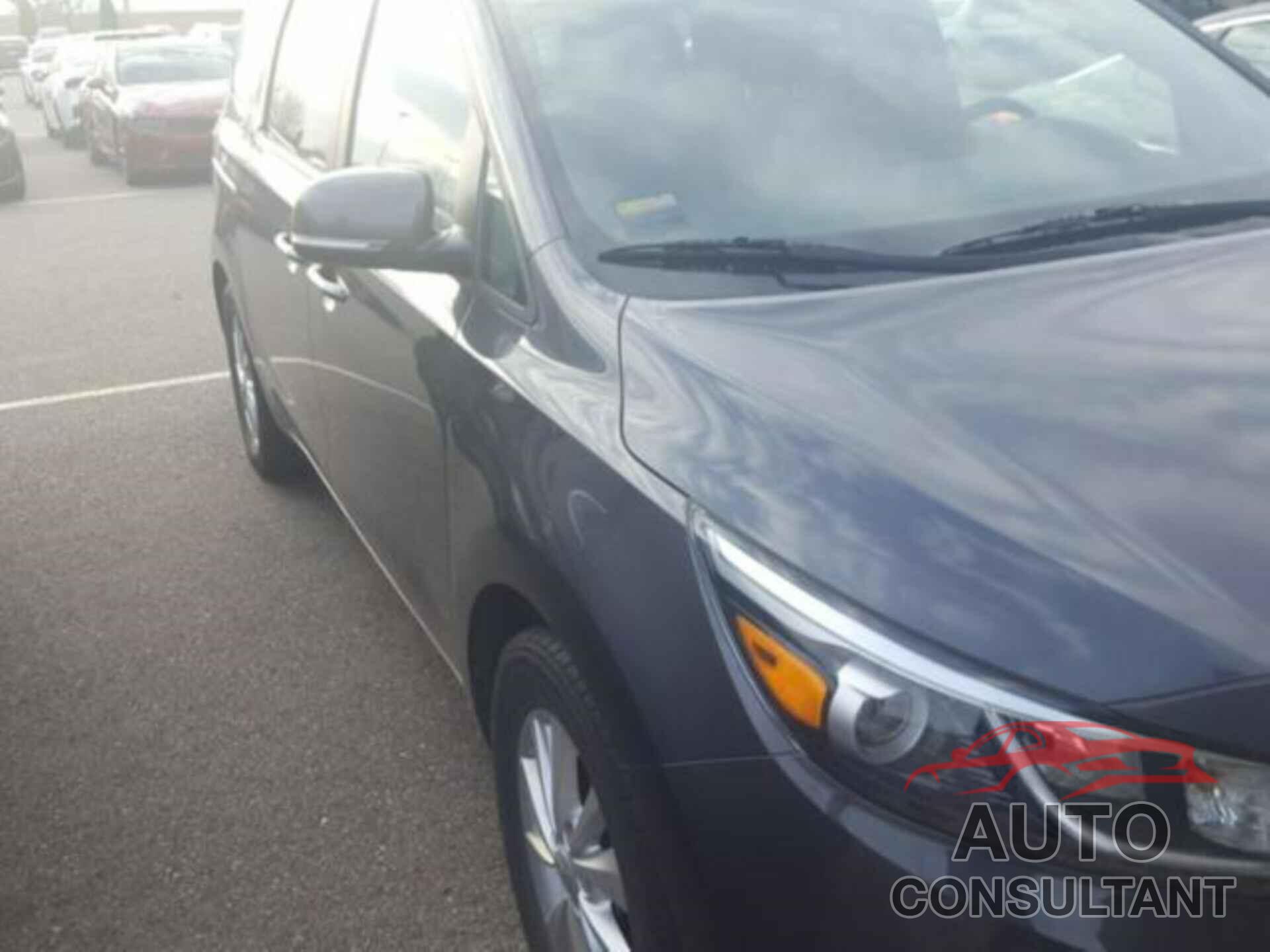 KIA SEDONA 2016 - KNDMB5C12G6217053