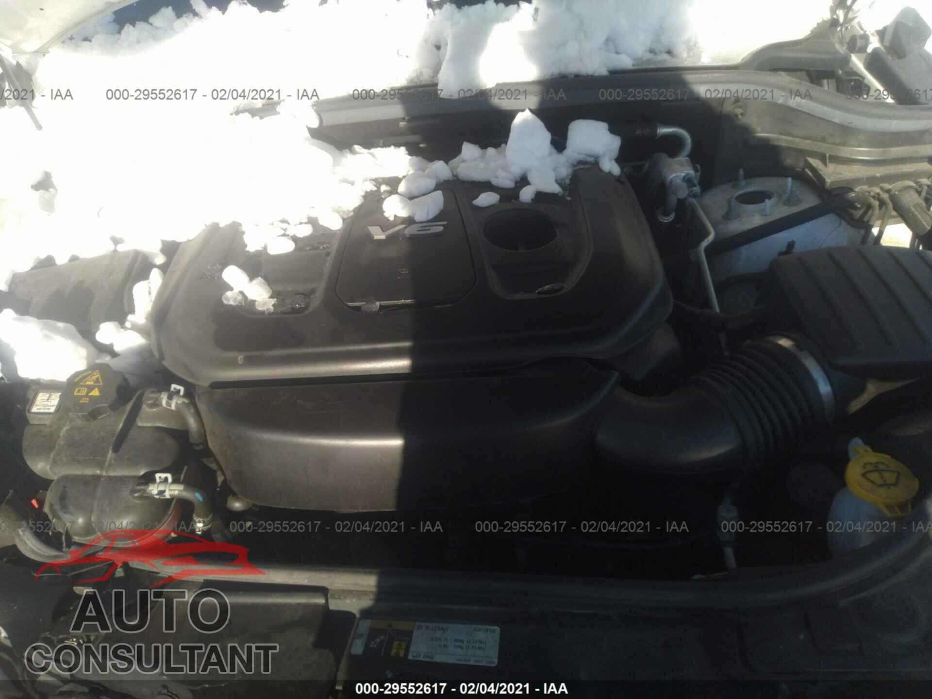 DODGE DURANGO 2018 - 1C4RDJDG3JC161239