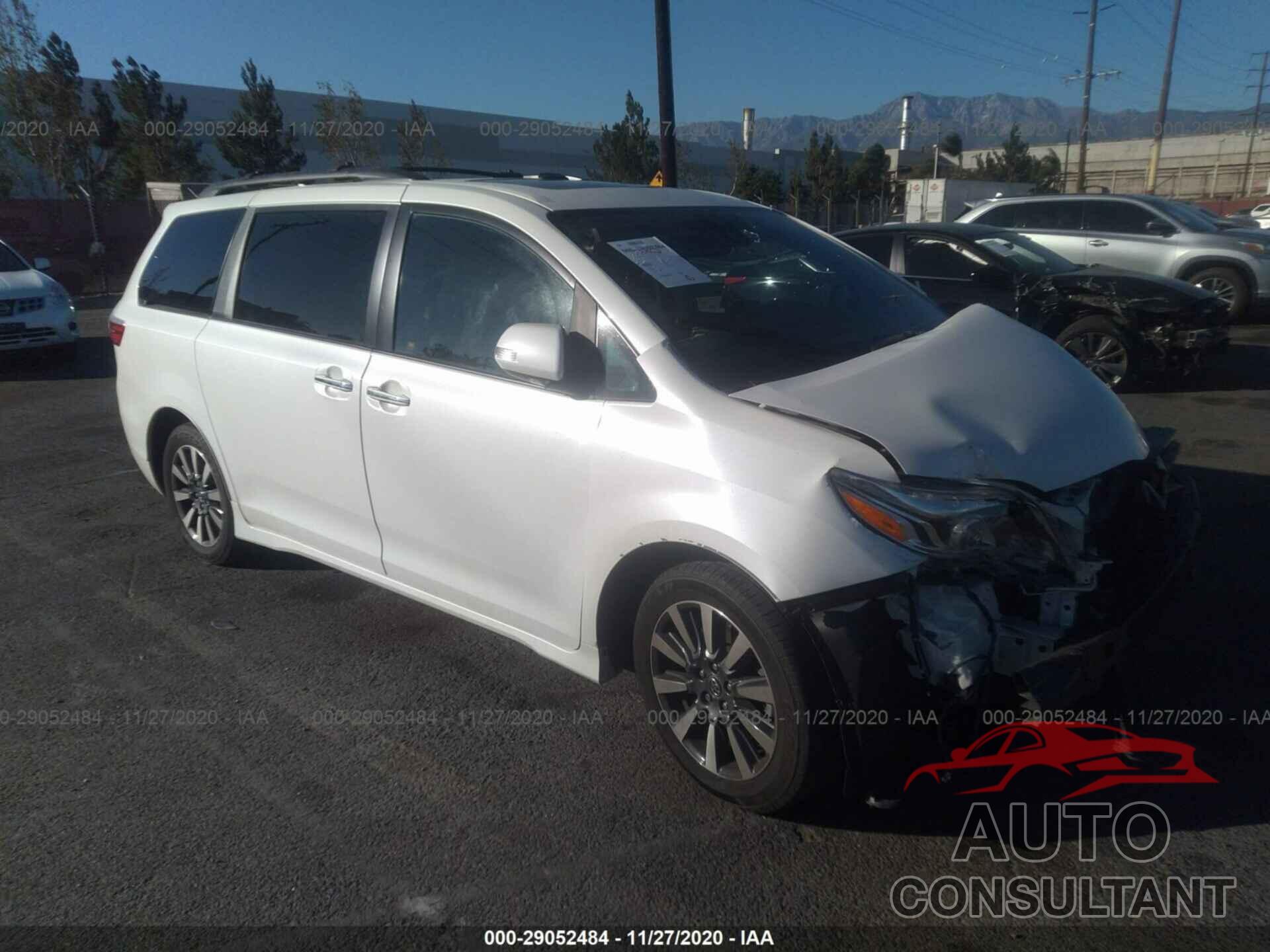 TOYOTA SIENNA 2018 - 5TDYZ3DC1JS926288