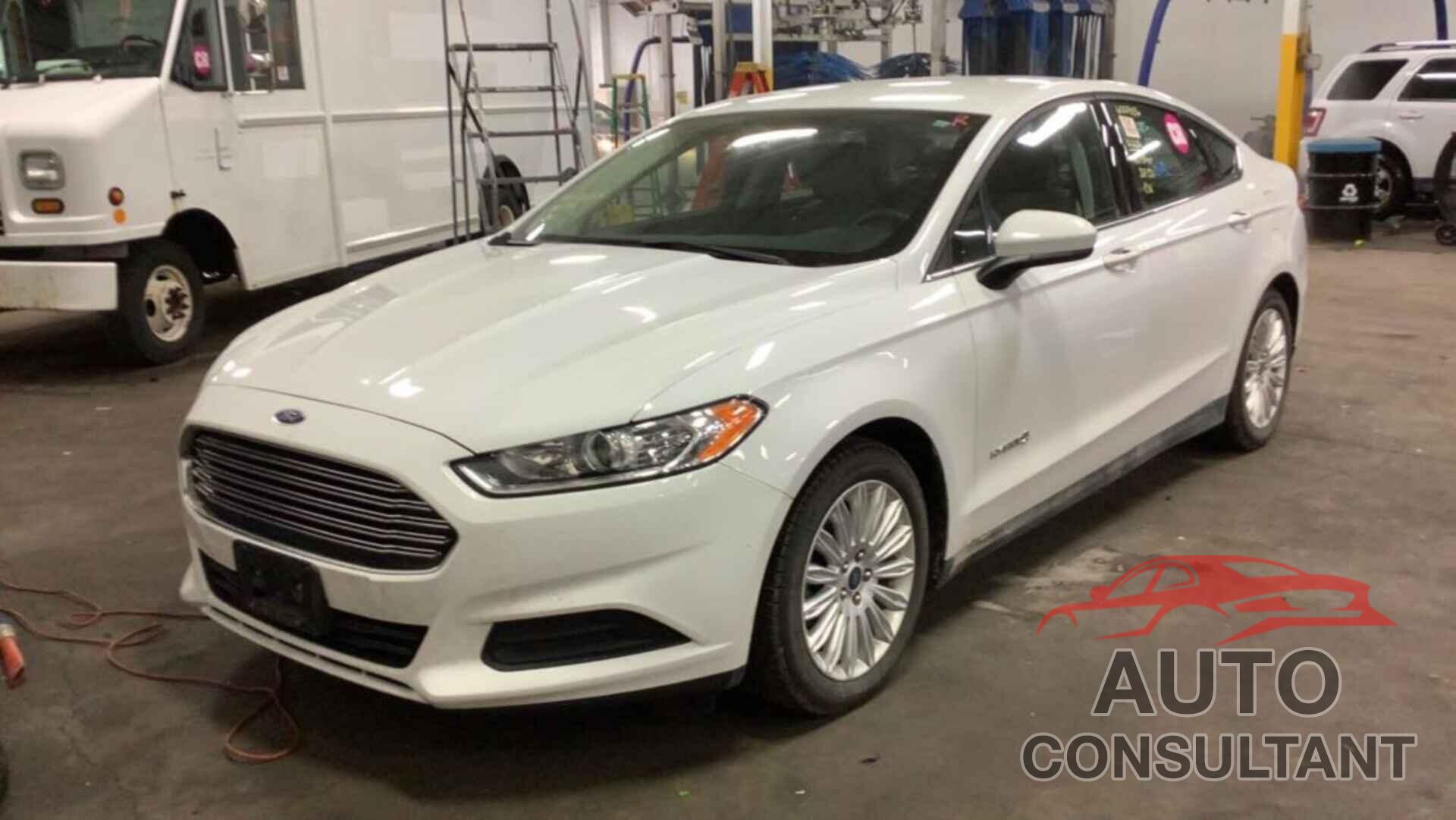 FORD FUSION 2016 - 3FA6P0UU5GR398874