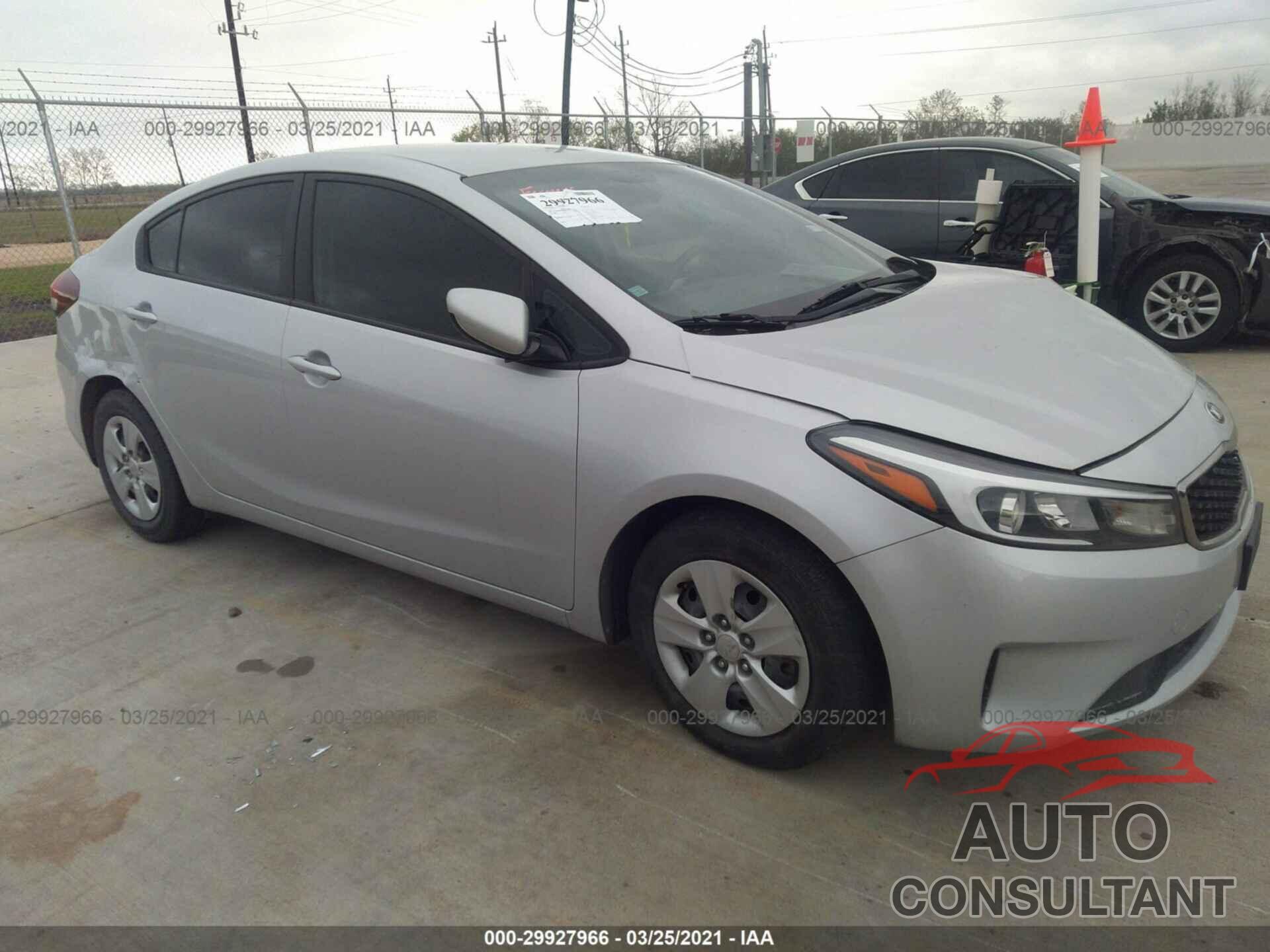 KIA FORTE 2017 - 3KPFK4A76HE111064