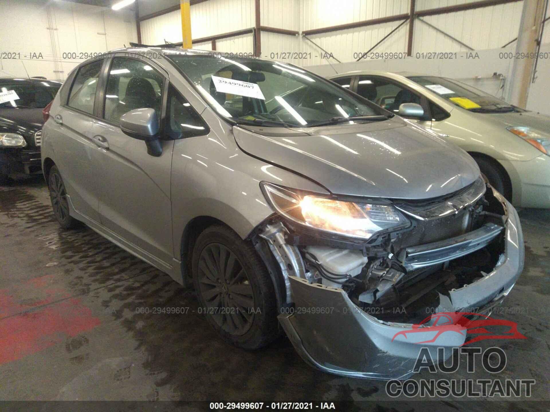 HONDA FIT 2018 - 3HGGK5H65JM736270