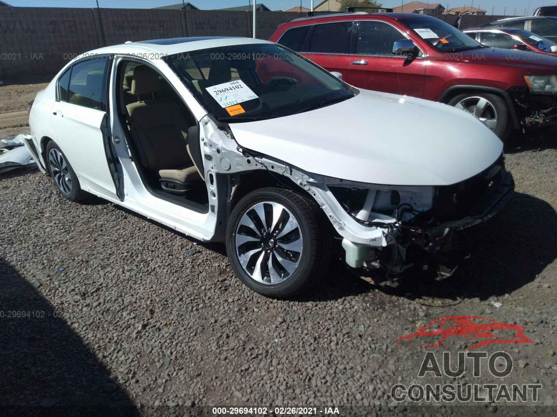 HONDA ACCORD HYBRID 2017 - JHMCR6F76HC020501