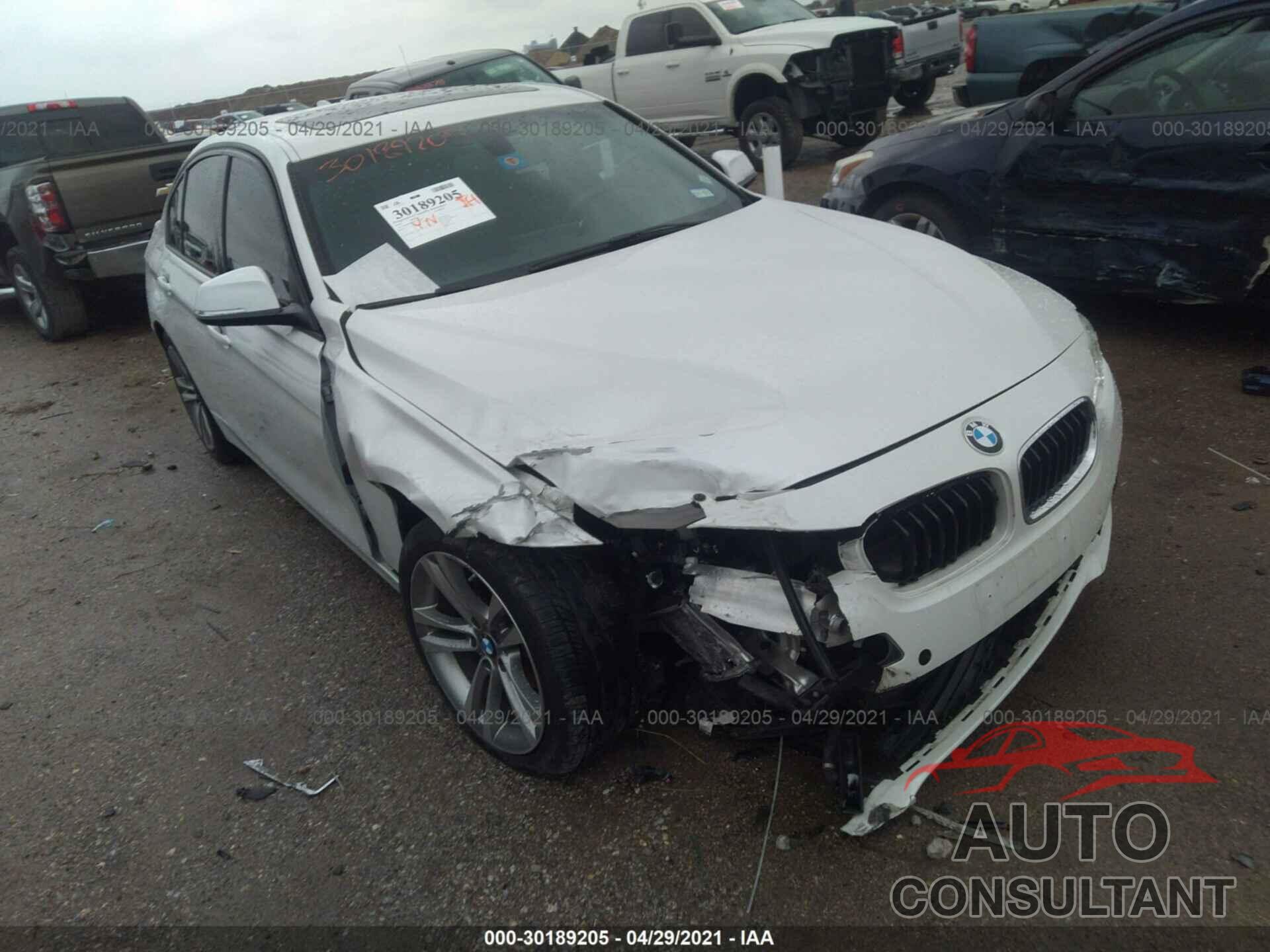 BMW 3 SERIES 2016 - WBA8E9G50GNT88609