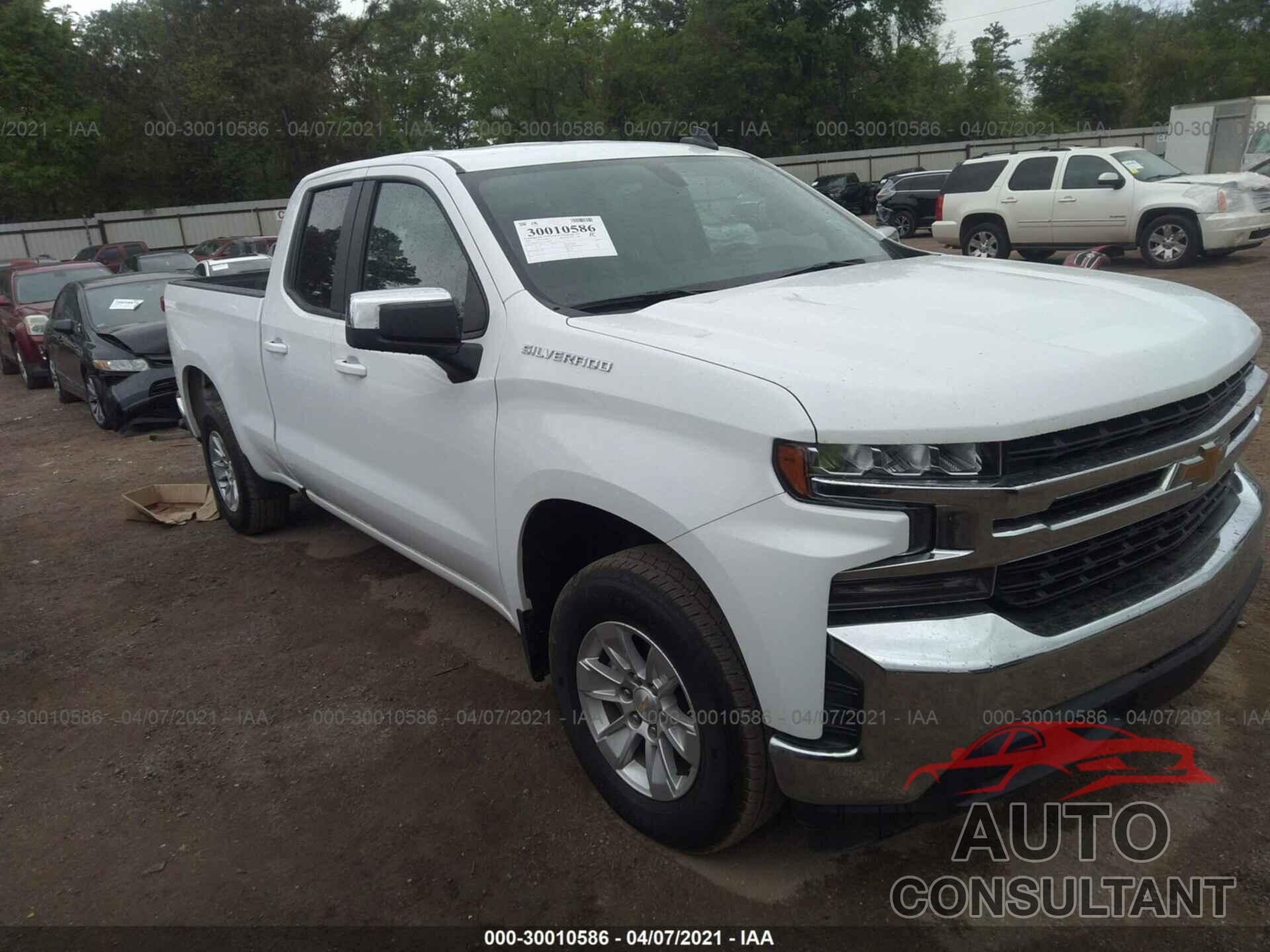 CHEVROLET SILVERADO 1500 2020 - 1GCRWCEDXLZ137899