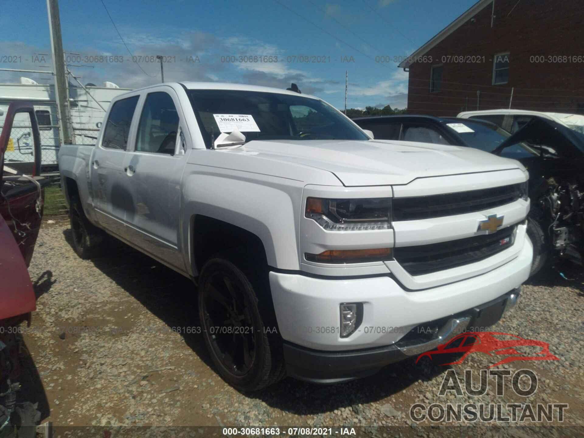 CHEVROLET SILVERADO 1500 2017 - 3GCUKREC1HG431666