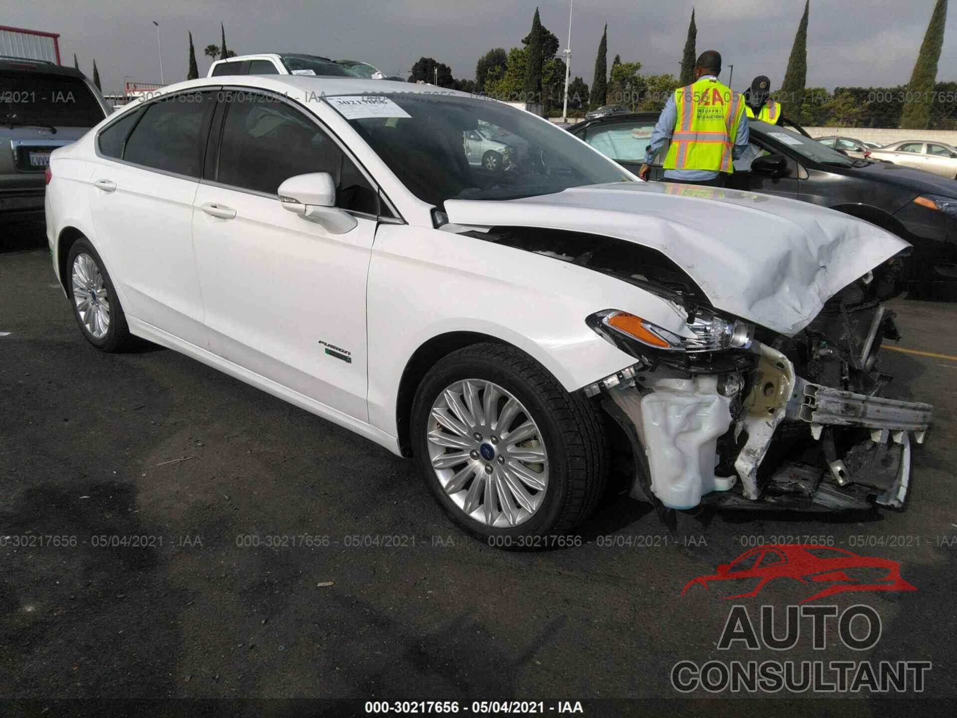 FORD FUSION ENERGI 2016 - 3FA6P0PU7GR229354