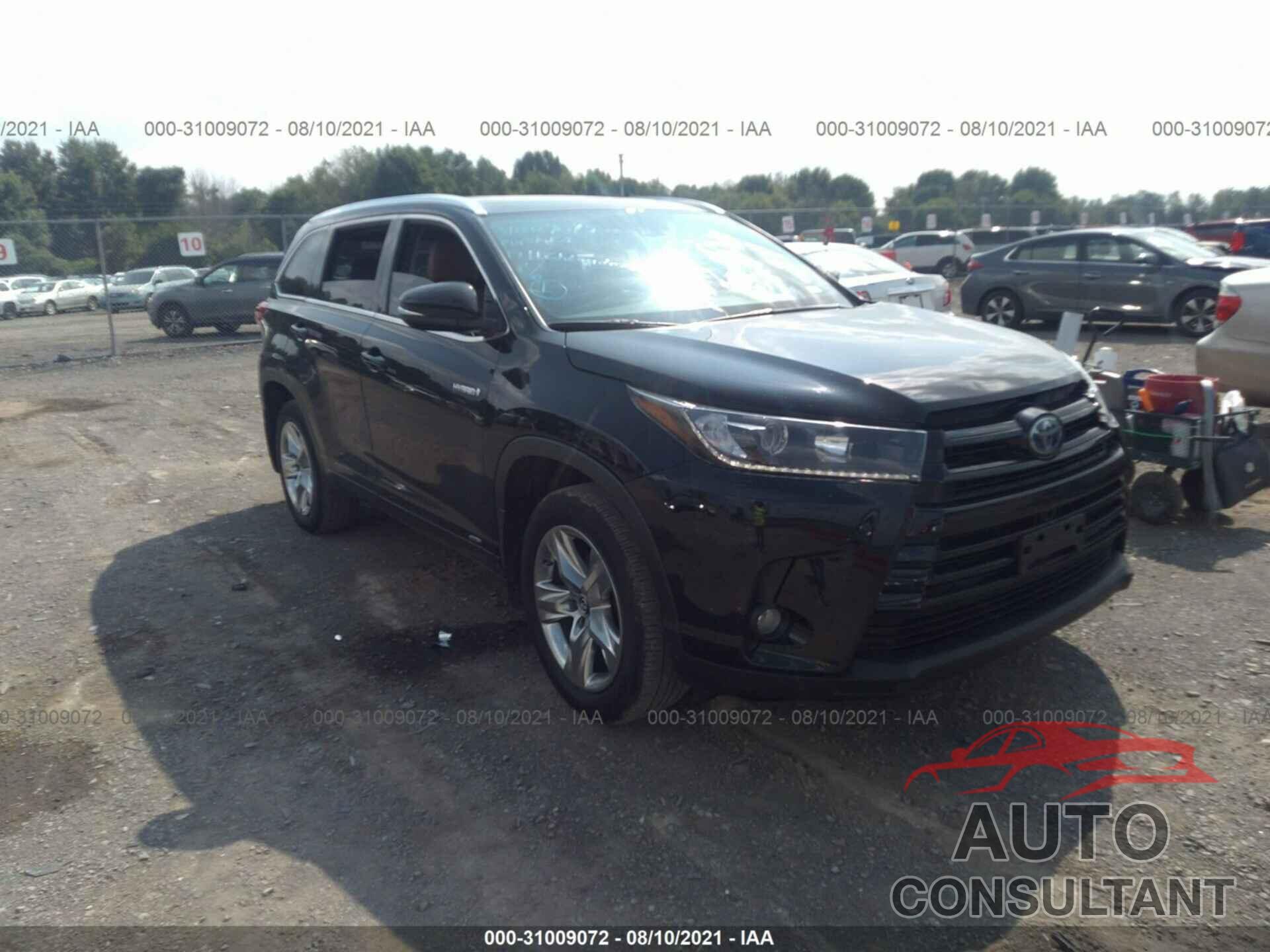 TOYOTA HIGHLANDER 2019 - 5TDDGRFH0KS070872