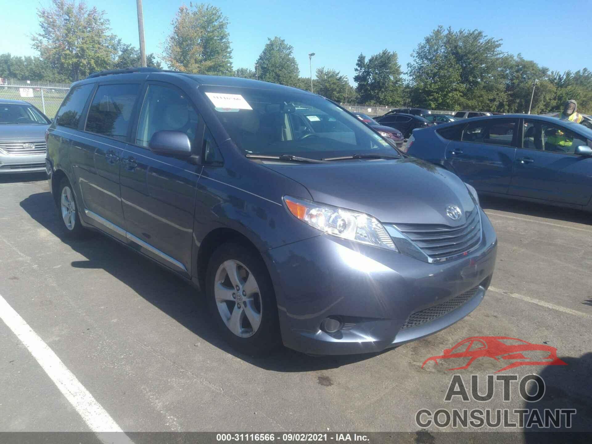 TOYOTA SIENNA 2016 - 5TDKK3DCXGS702830