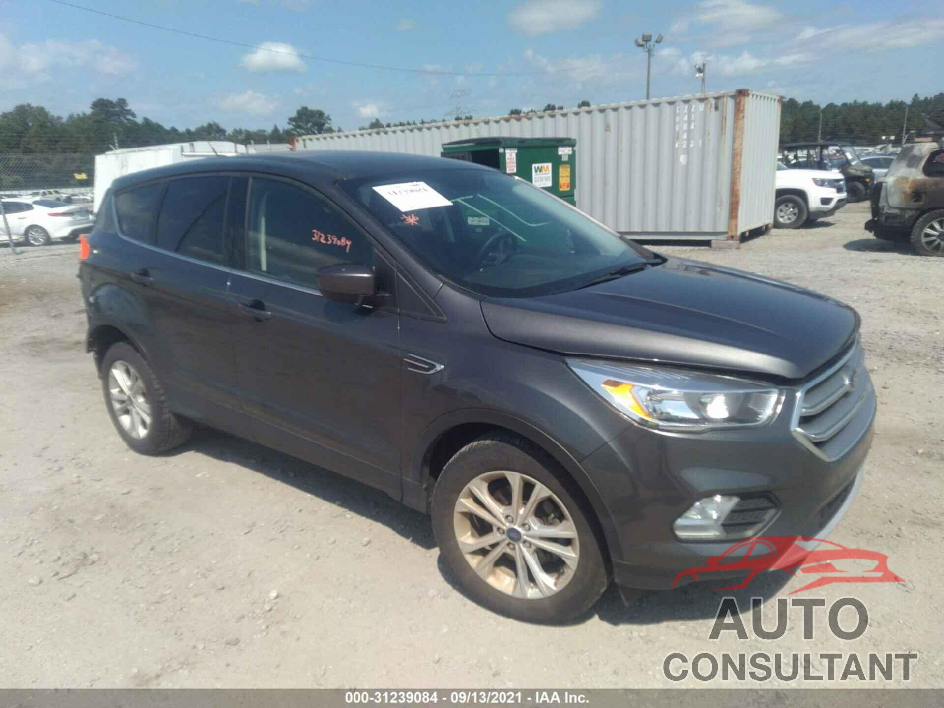 FORD ESCAPE 2017 - 1FMCU0GD2HUD09348