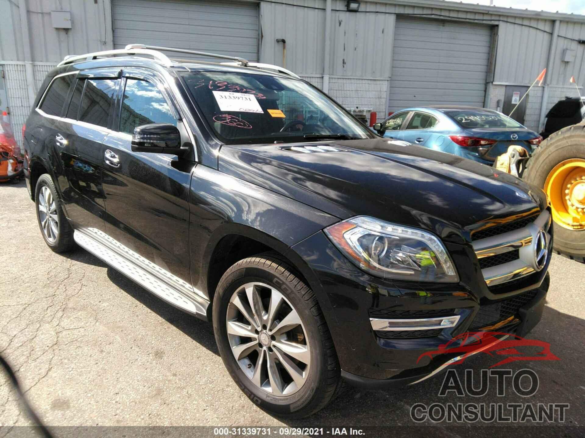 MERCEDES-BENZ GL 2016 - 4JGDF6EE2GA683018