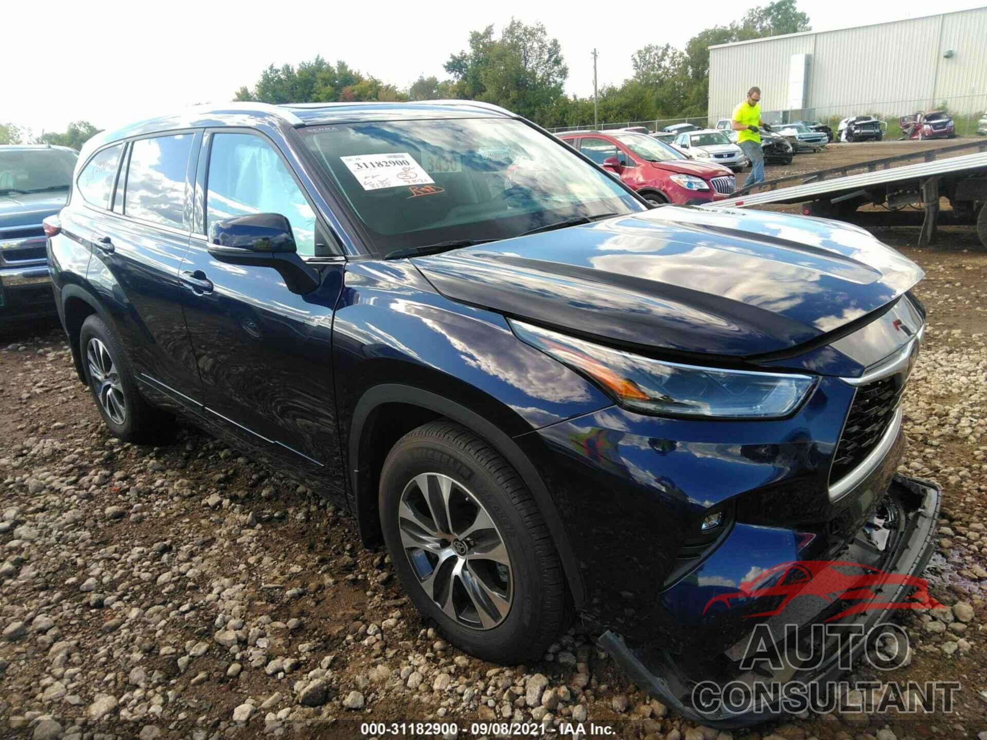 TOYOTA HIGHLANDER 2021 - 5TDGZRBH3MS532633