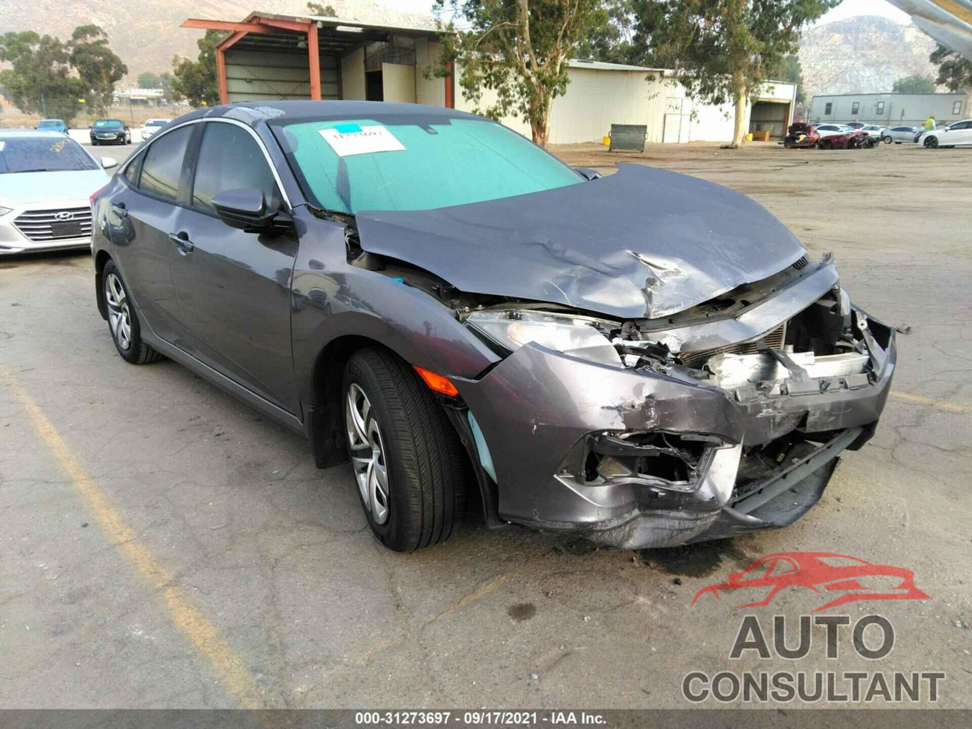 HONDA CIVIC SEDAN 2018 - 2HGFC2F55JH600169