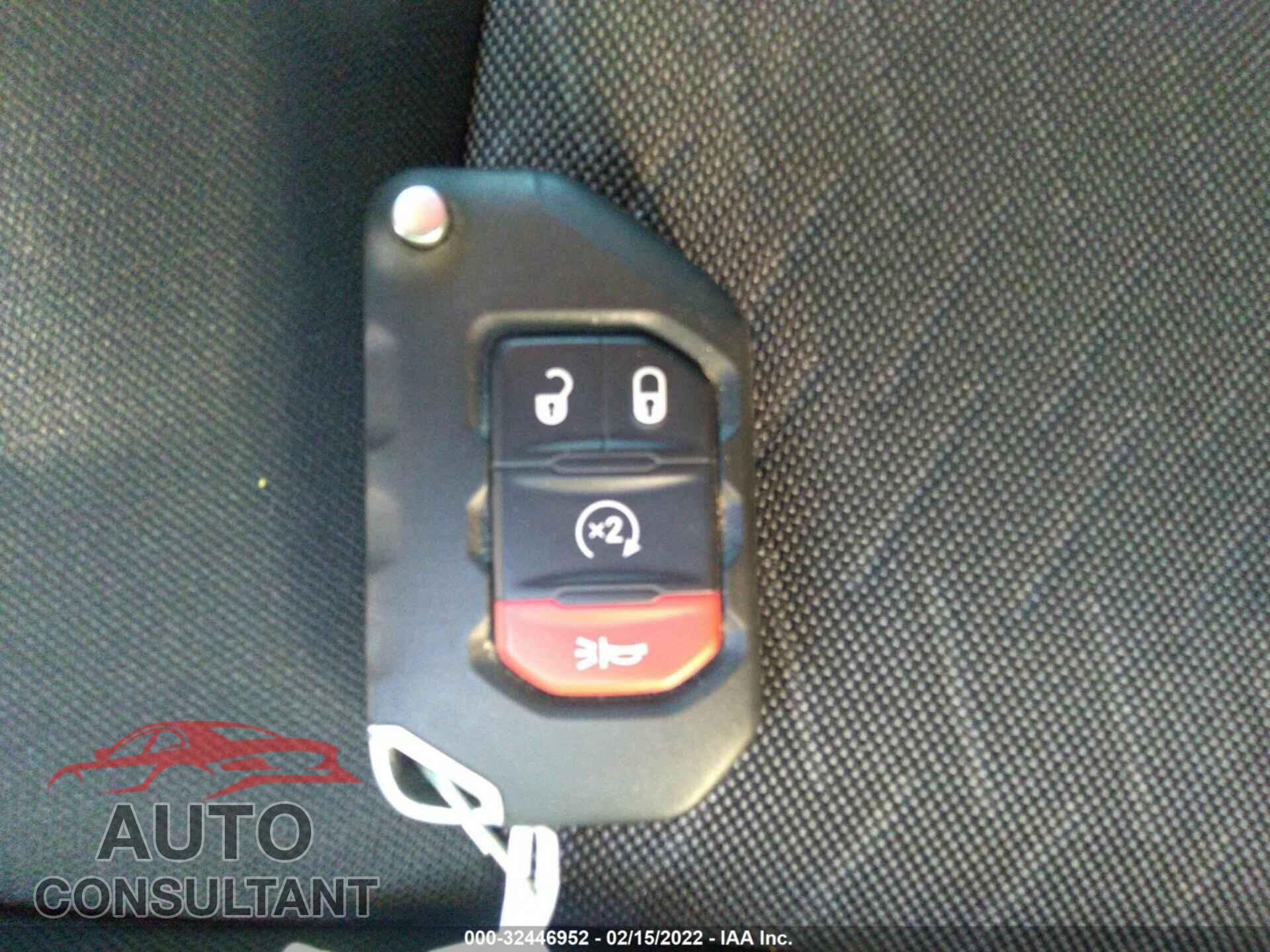 JEEP GLADIATOR 2020 - 1C6JJTEG1LL210495