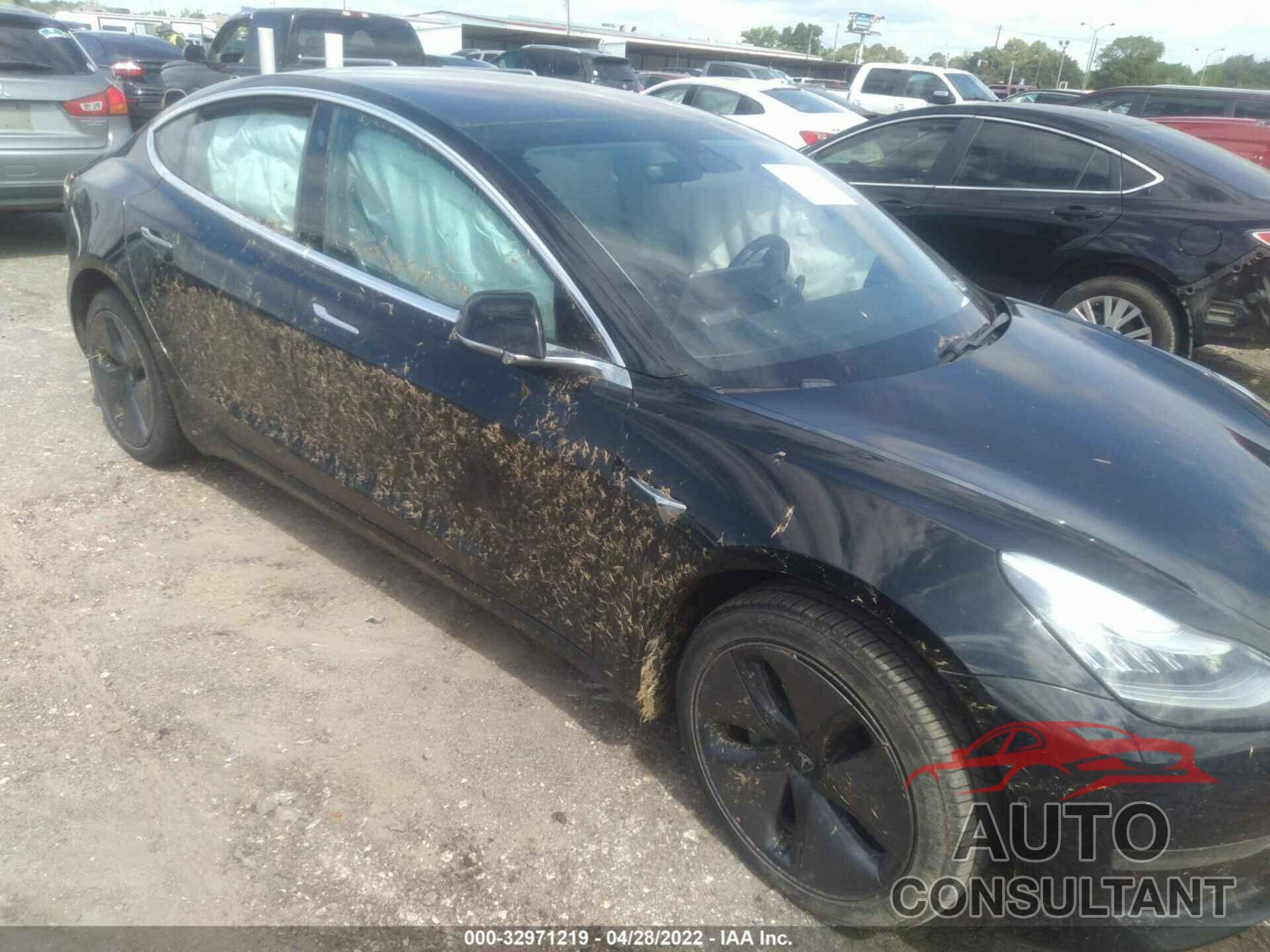 TESLA MODEL 3 2018 - 5YJ3E1EA3JF156591