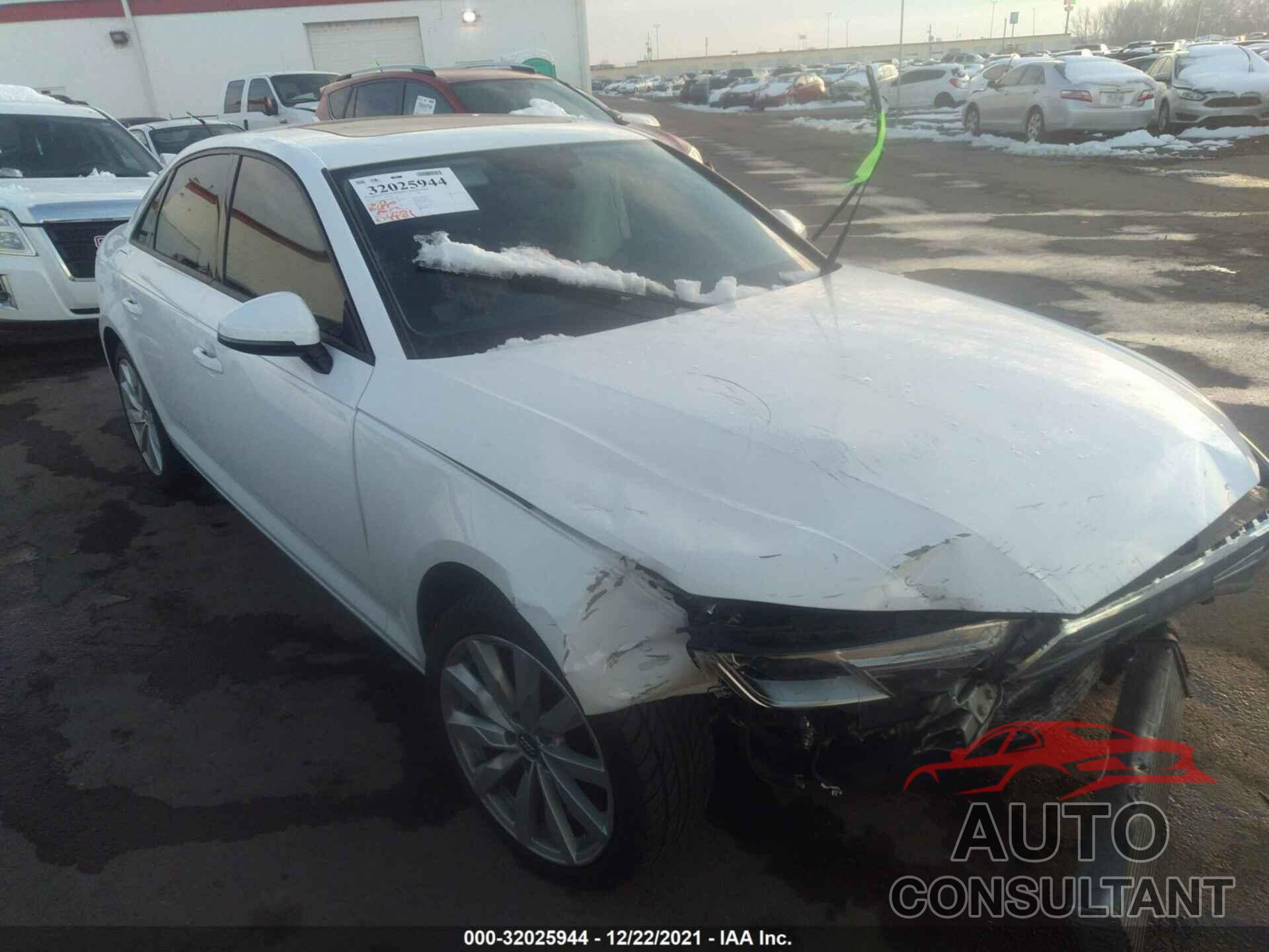 AUDI A4 2017 - WAUANAF46HN015961