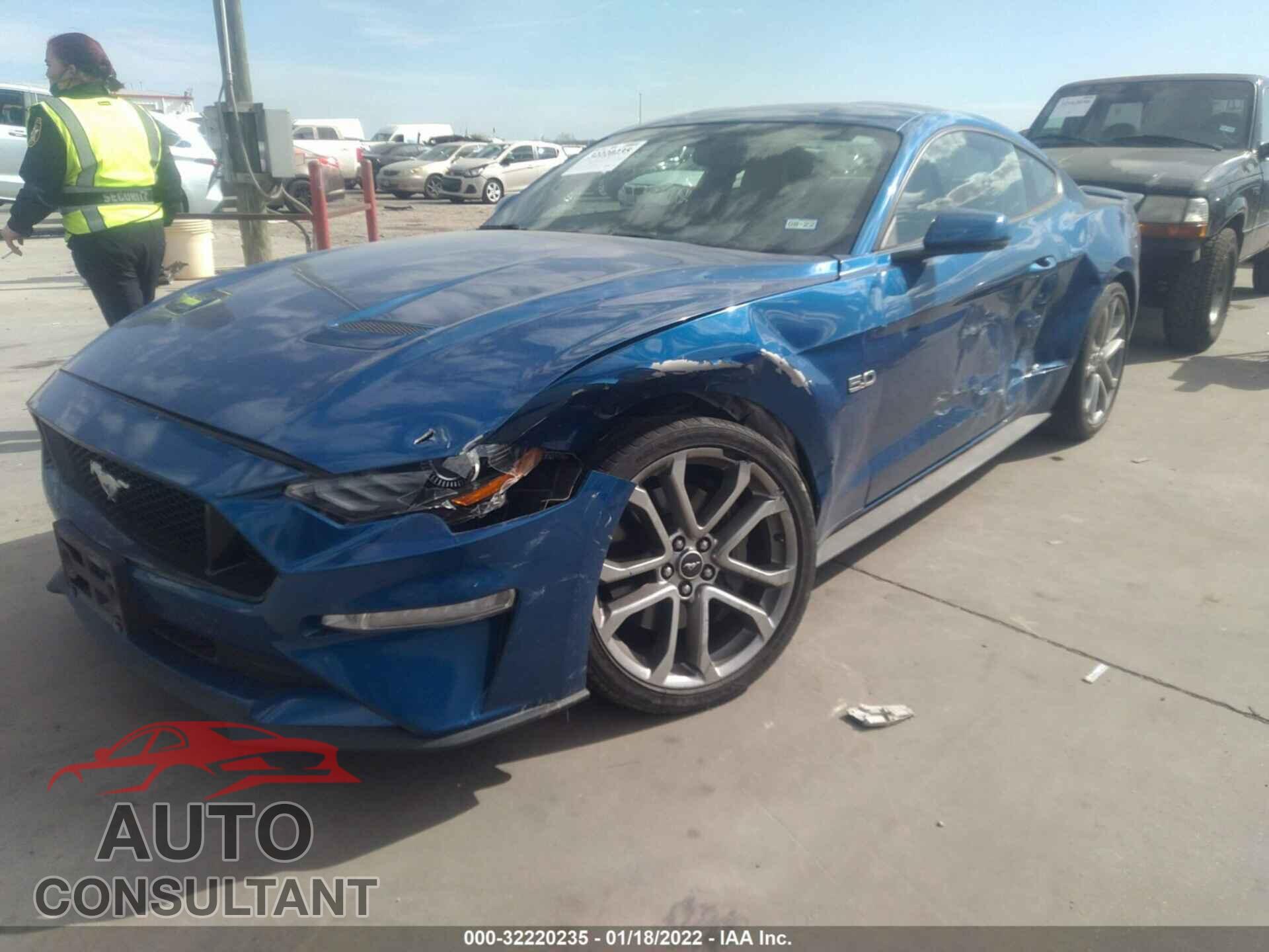 FORD MUSTANG 2018 - 1FA6P8CFXJ5163060